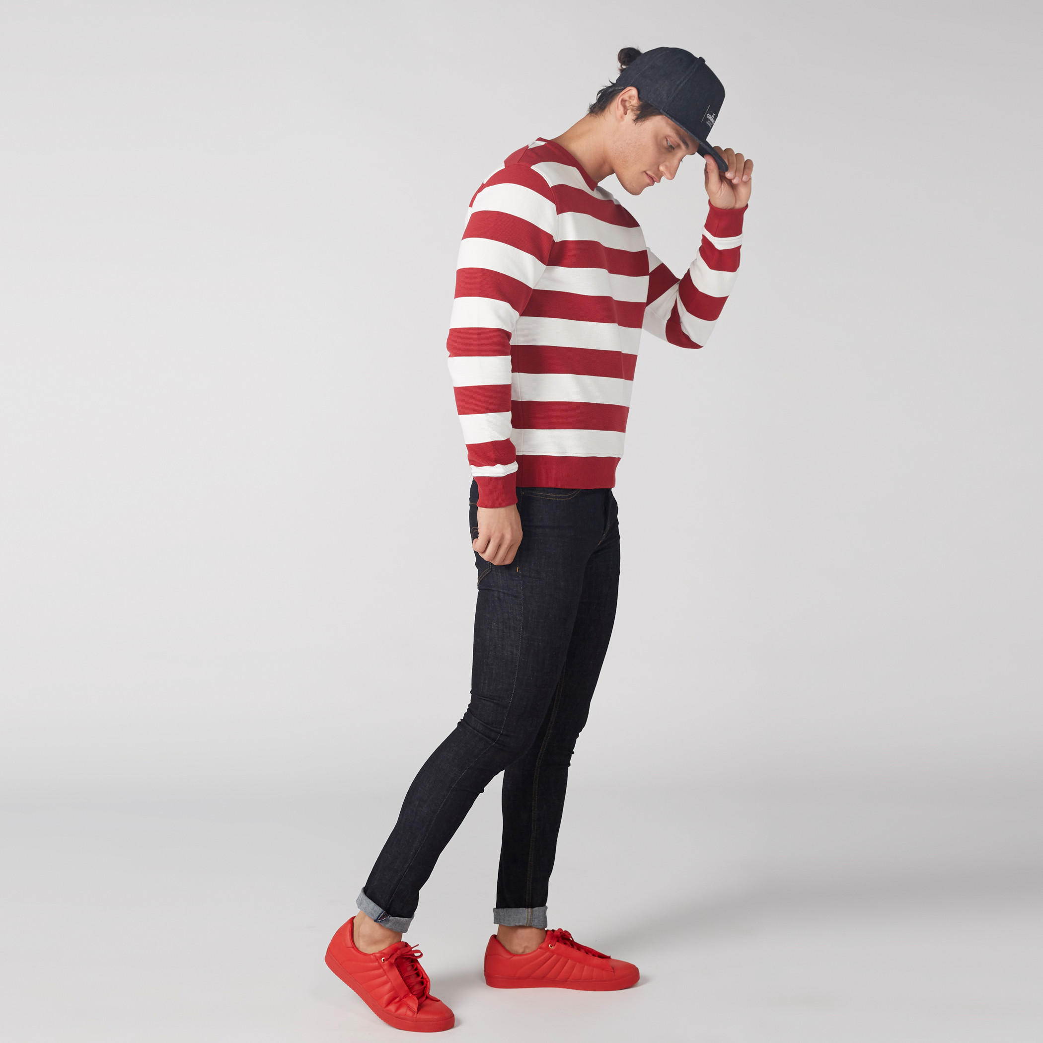 سويت شيرت مقلّم بأكمام طويلة-men-winterwear-hoodiesandsweatshirts-image-1