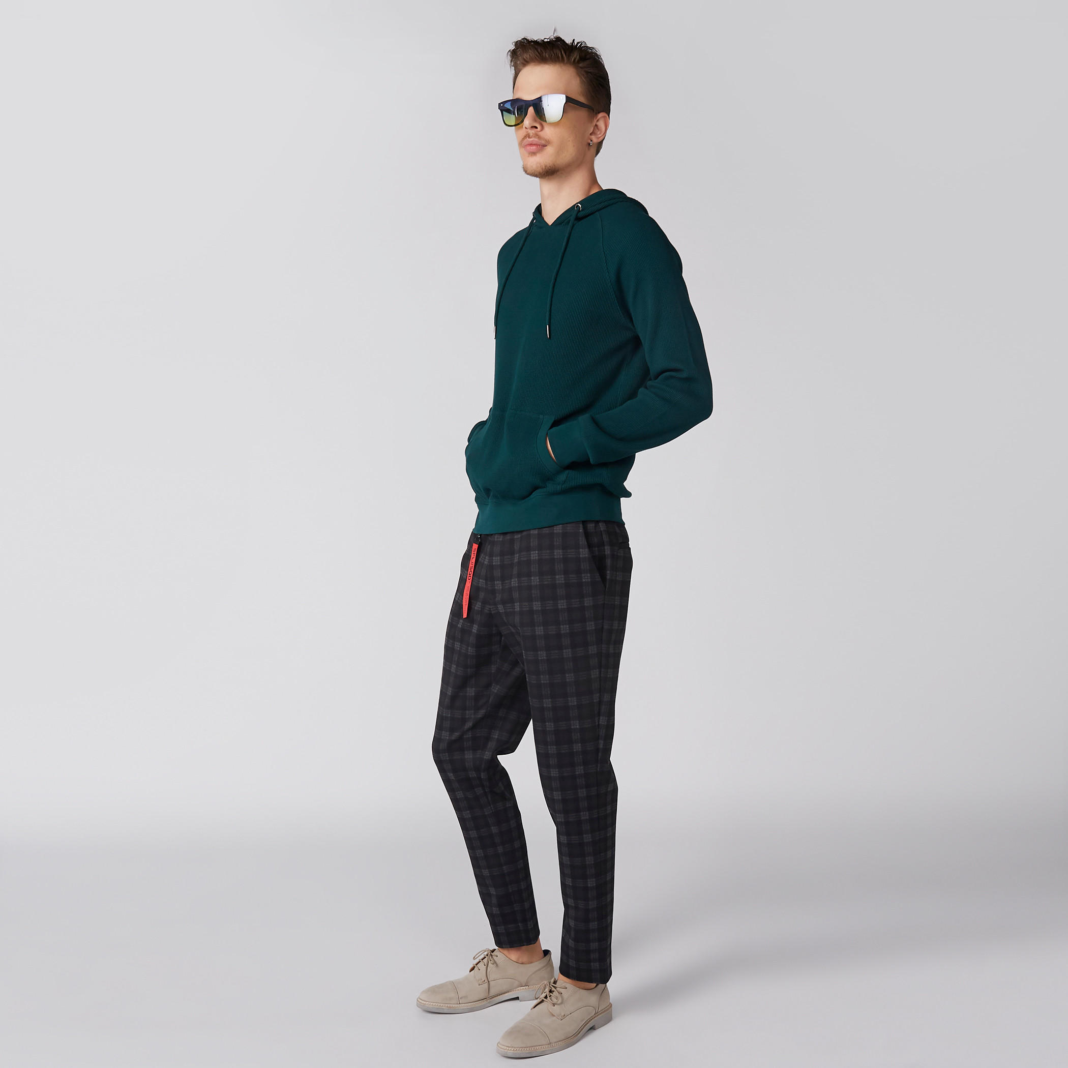 سويت شيرت بارز الملمس بجيوب وقبعة-men-winterwear-hoodiesandsweatshirts-image-5
