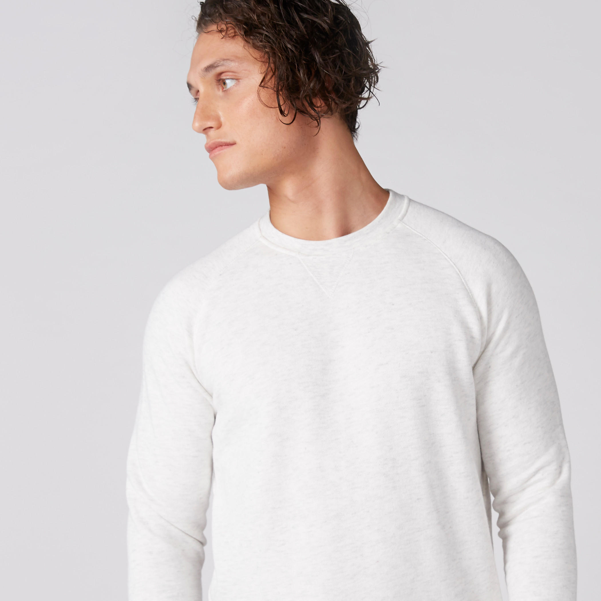 سويت شيرت بياقة ضيقة وأكمام مغايرة-men-winterwear-hoodiesandsweatshirts-image-3
