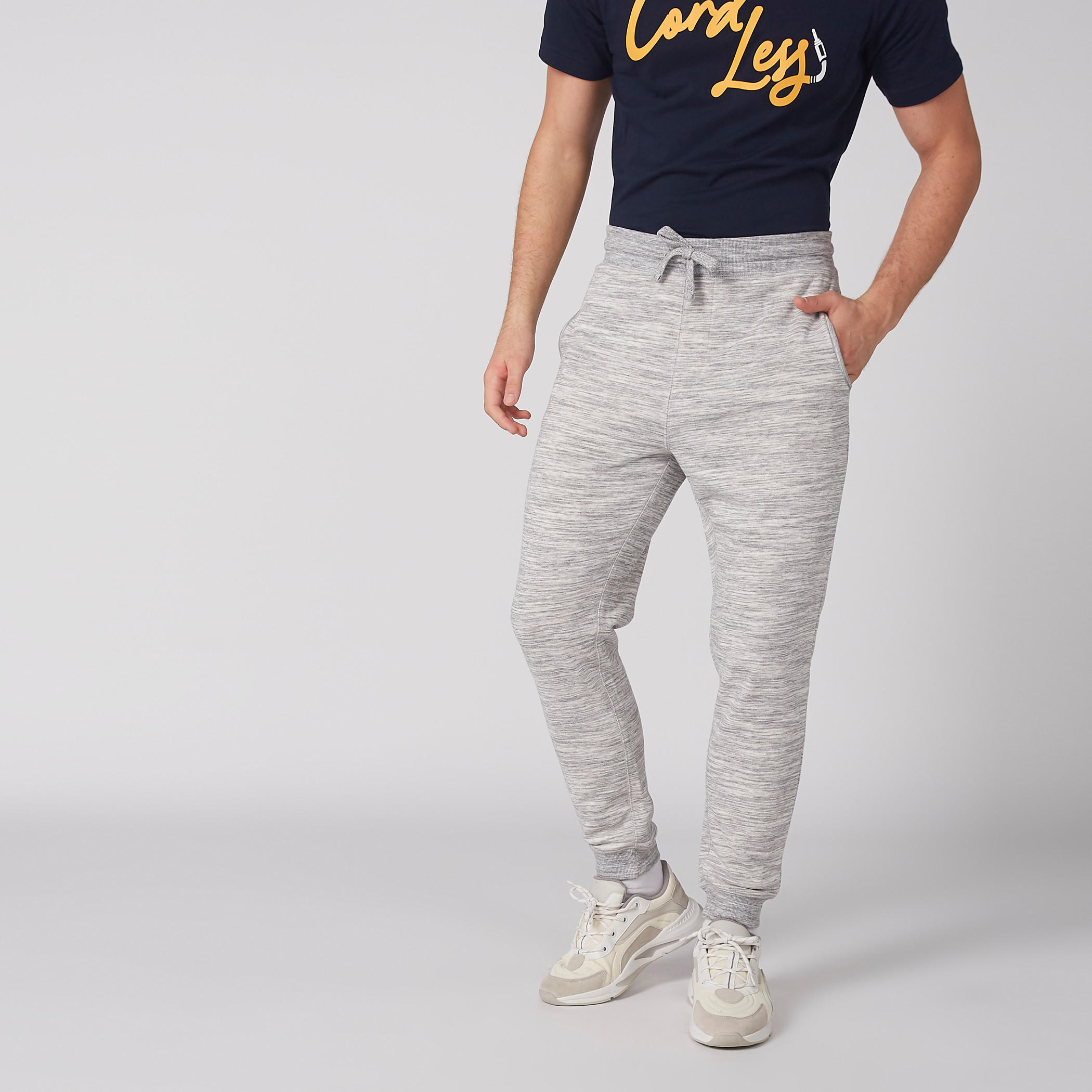 بنطال رياضي طويل ميلانج بطبعات وخصر مطاطي-men-clothing-bottoms-joggers-image-2