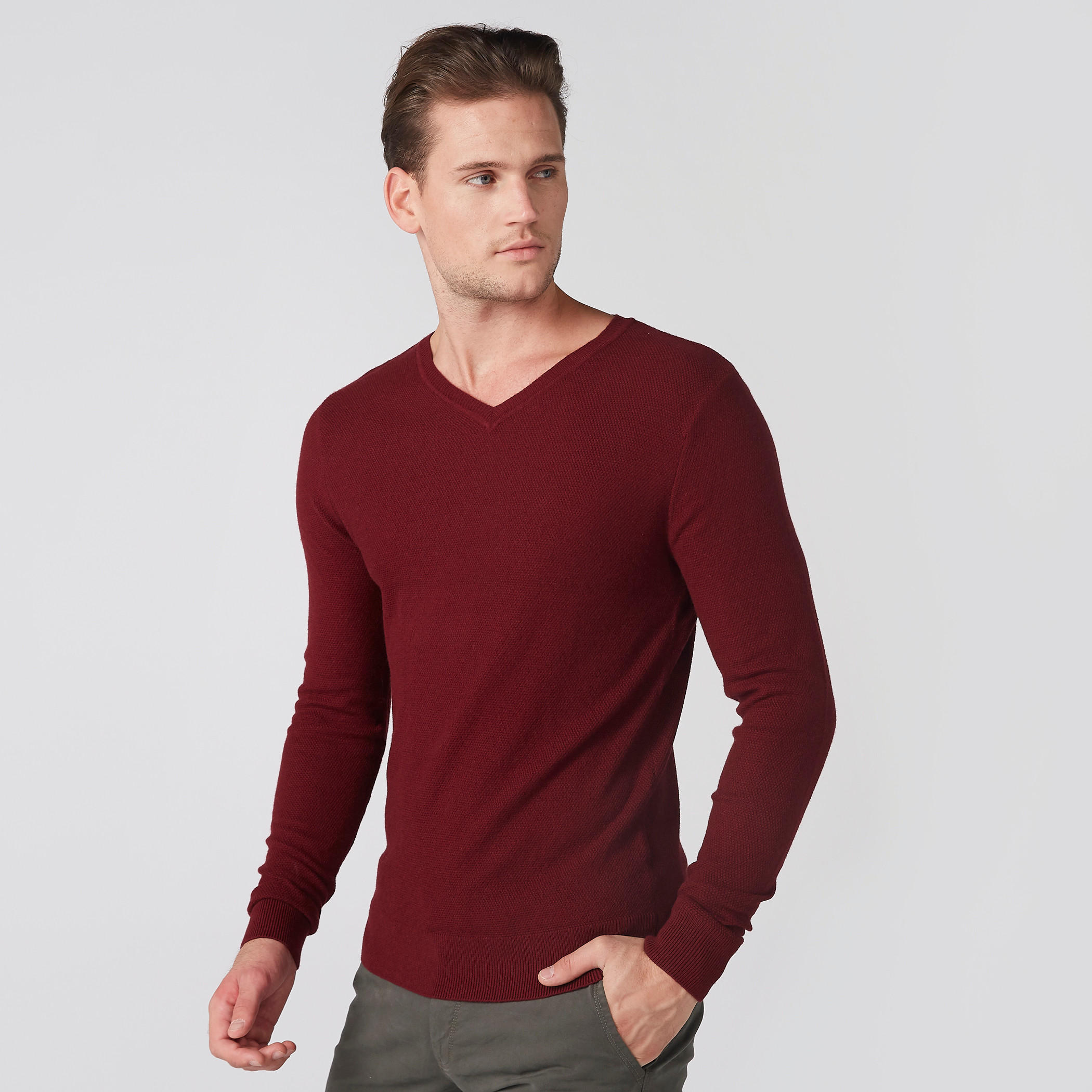 سويتر بياقة V وأكمام طويلة-men-clothing-sweatersandpullovers-image-1