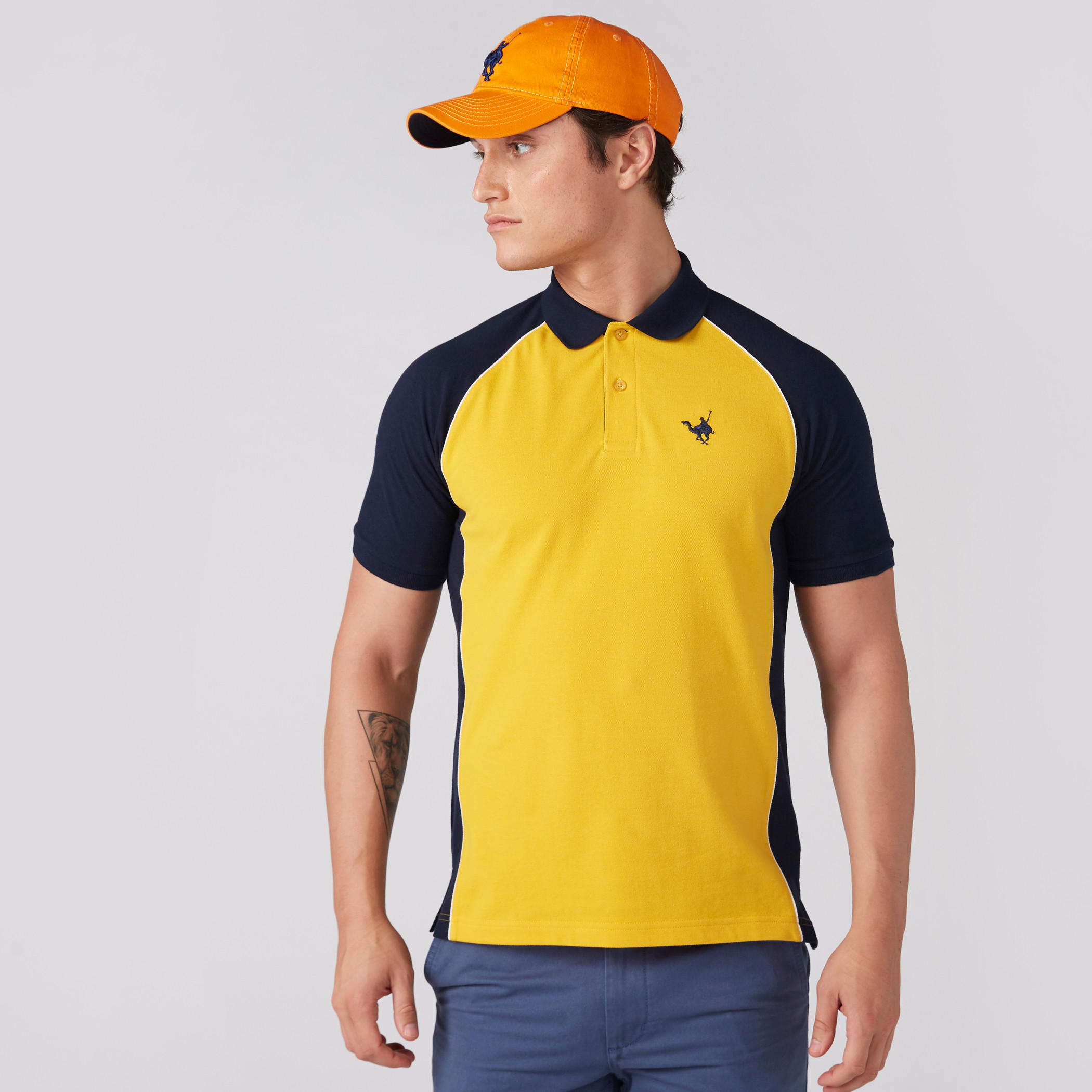 تيشيرت بياقة بولو وبأكمام قصيرة-men-clothing-tshirtsandpolos-polos-image-1