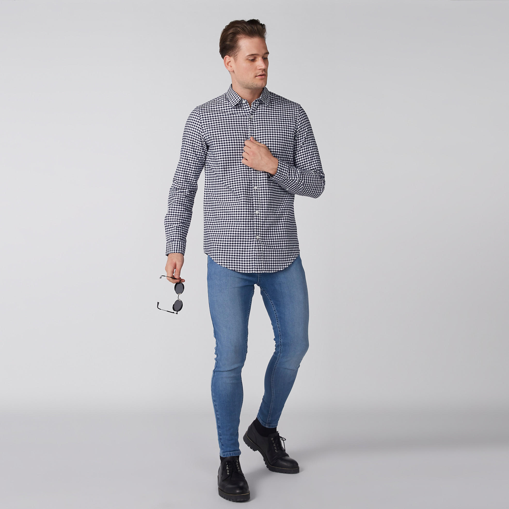 قميص كاروهات بأكمام طويلة وأزرار-men-clothing-shirts-image-2