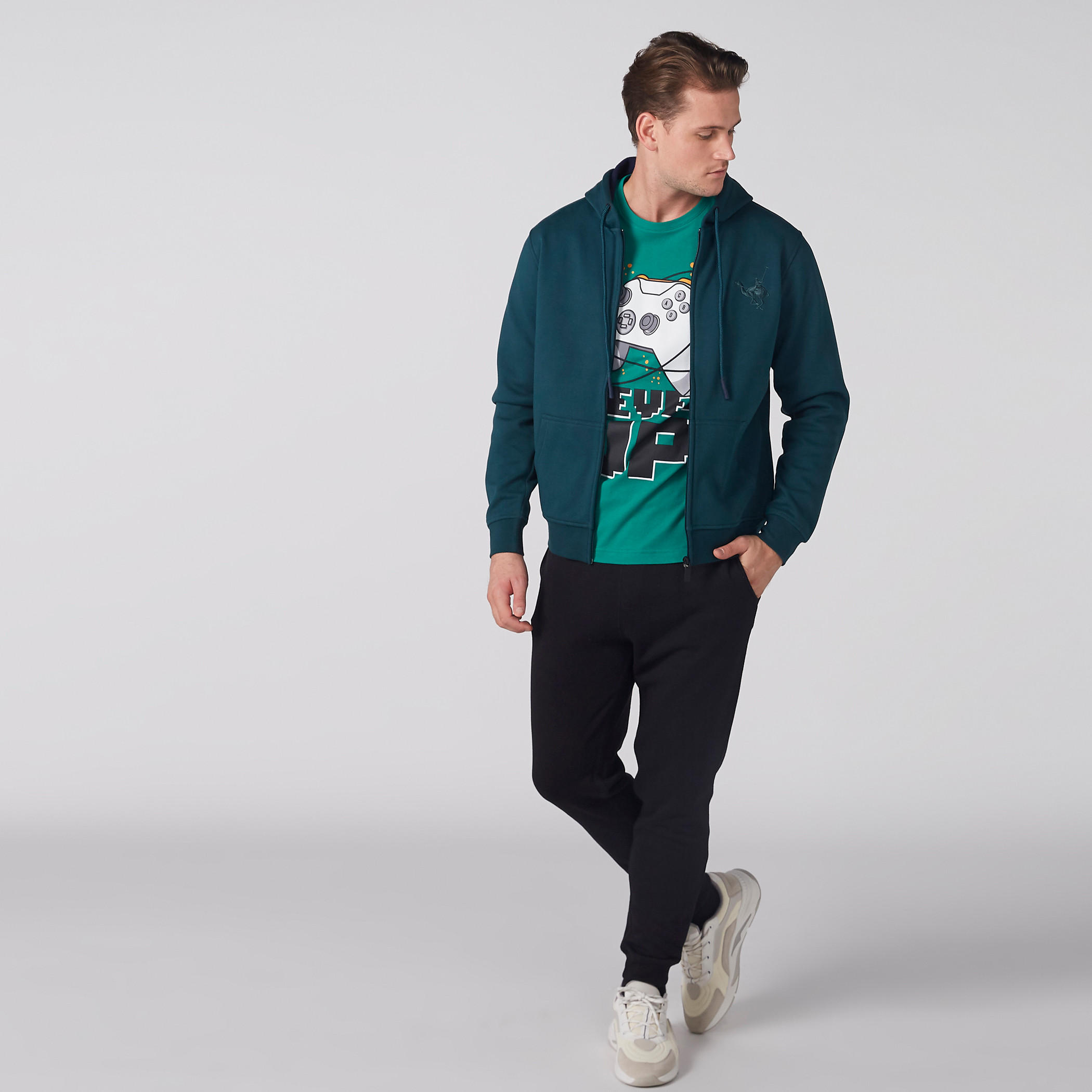جاكيت بقبعة وسحّاب إغلاق وجيوب-men-winterwear-hoodiesandsweatshirts-image-5