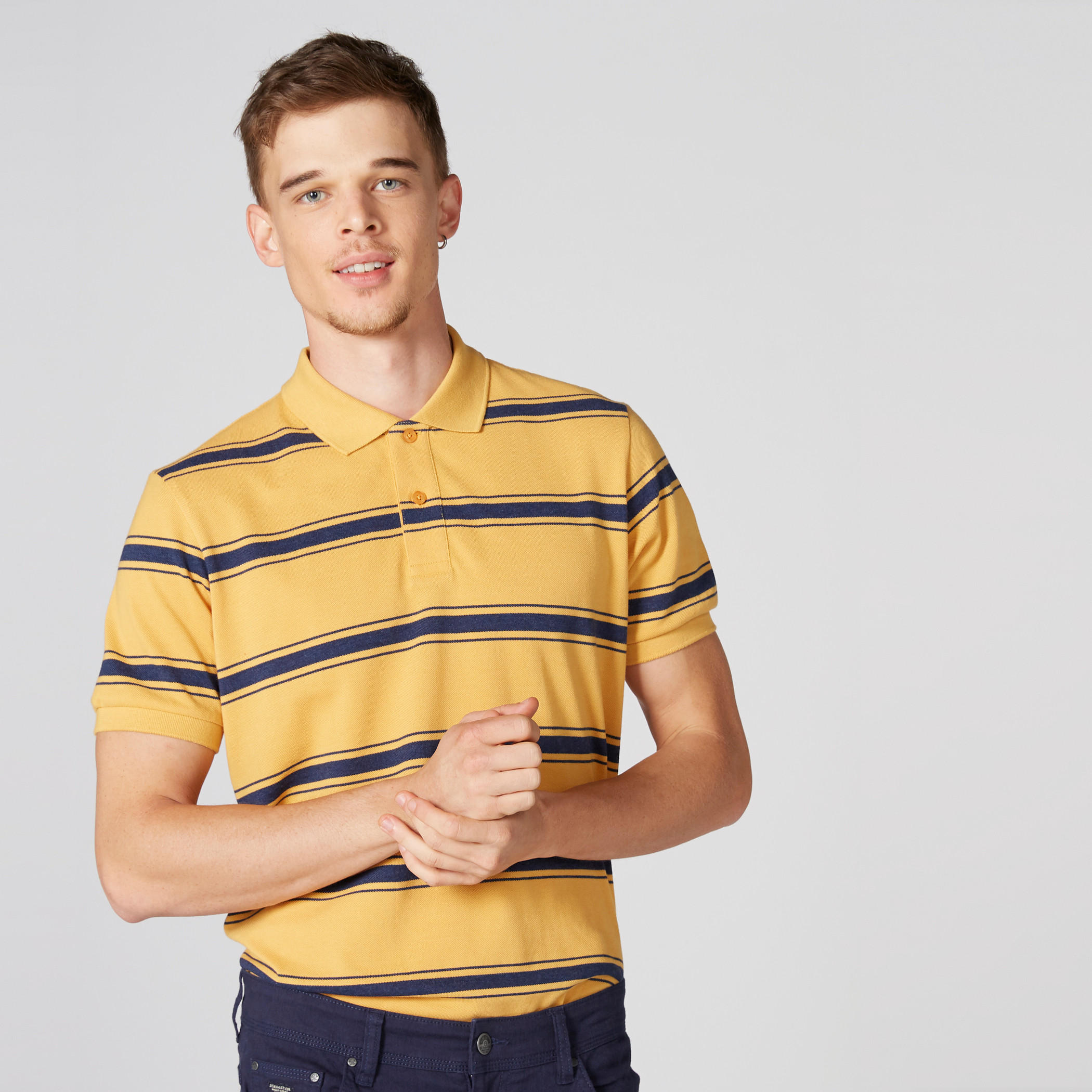 تيشيرت مقلّم بياقة بولو وأكمام قصيرة-men-clothing-tshirtsandpolos-polos-image-1