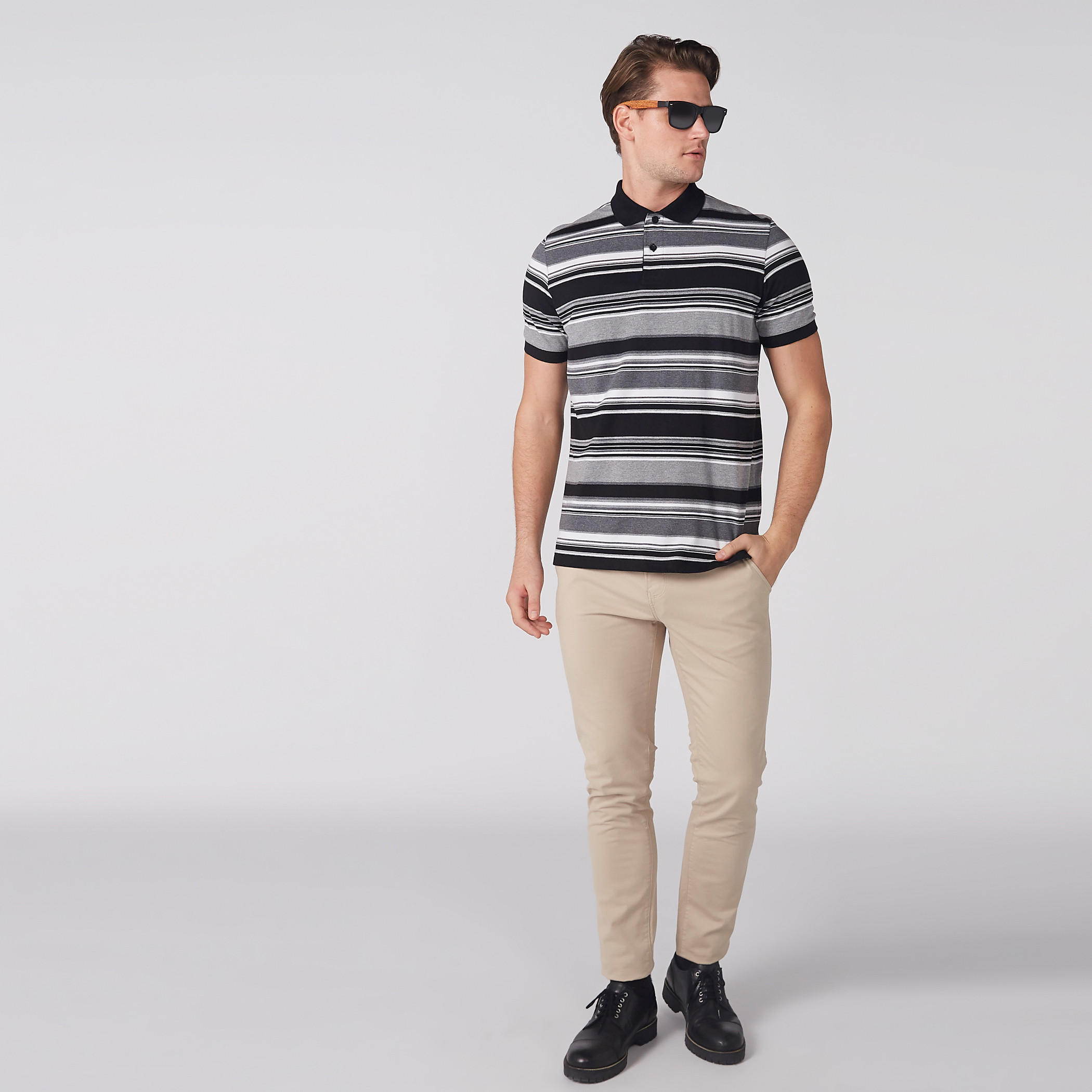 تيشيرت مقلّم بياقة بولو وأكمام قصيرة-men-clothing-tshirtsandpolos-polos-image-1
