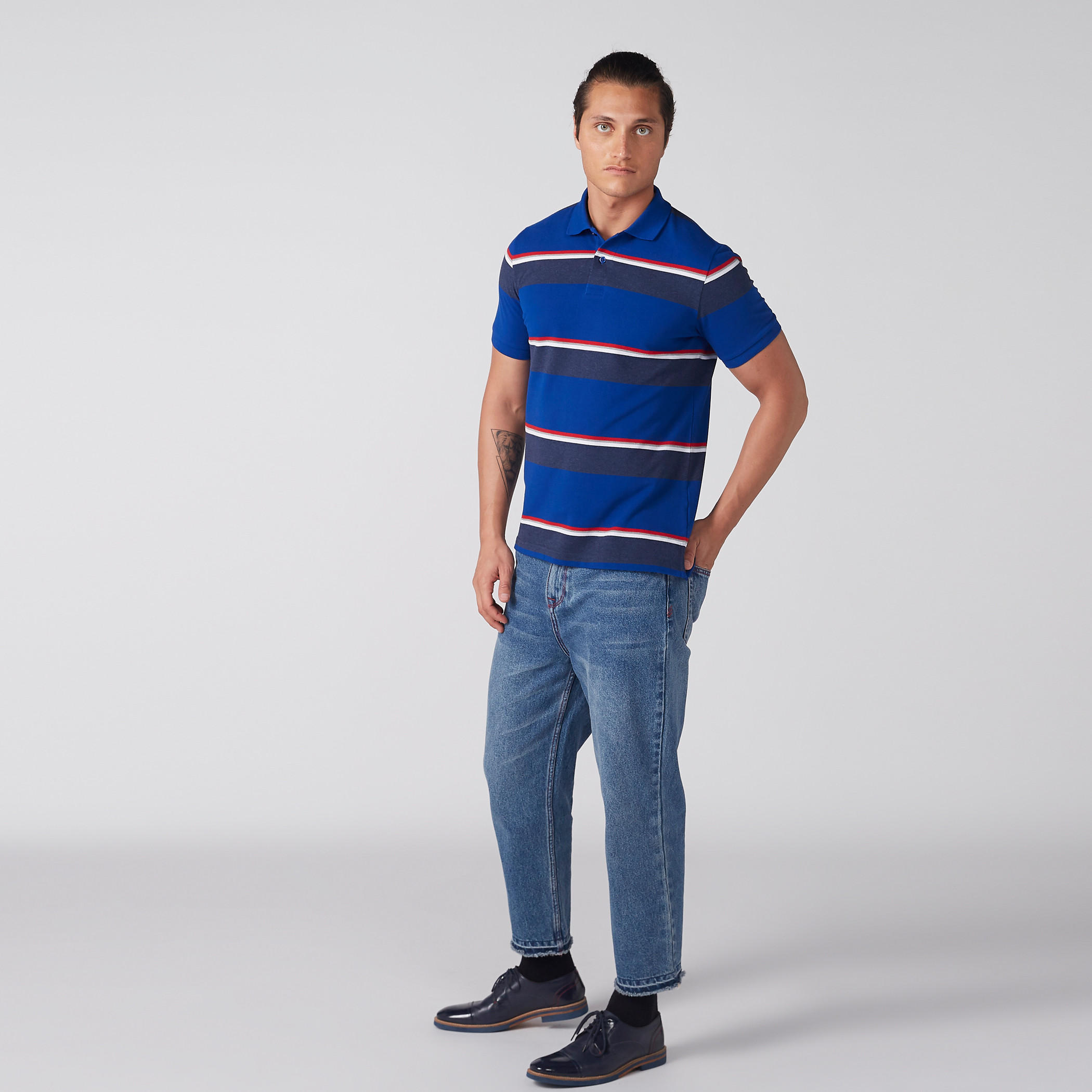 تيشيرت مقلّم بياقة بولو وأكمام قصيرة-men-clothing-tshirtsandpolos-polos-image-3