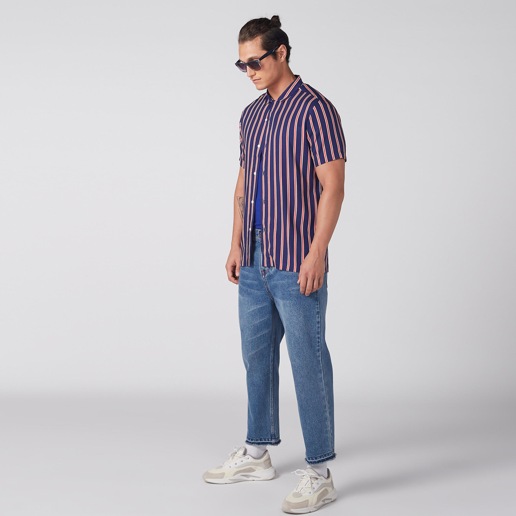 V-Neck T-Shirt with Short Sleeves-men-clothing-tshirtsandpolos-tshirts-image-2