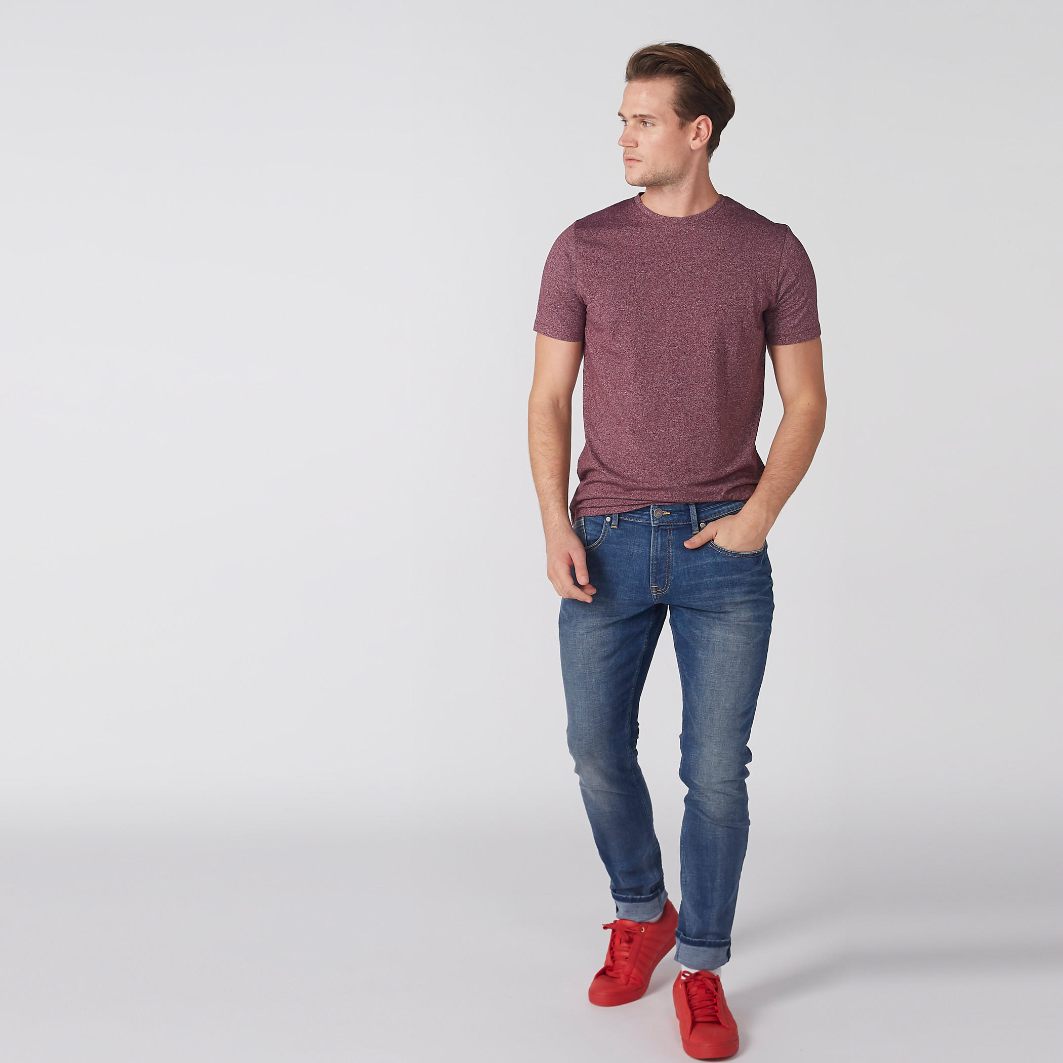 تيشيرت بارز الملمس بياقة مستديرة وأكمام قصيرة-men-clothing-tshirtsandpolos-tshirts-image-3