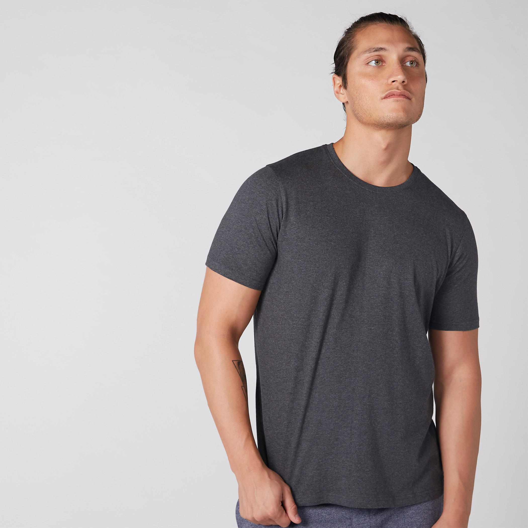 Round Neck T-Shirt with Short Sleeves-men-clothing-tshirtsandpolos-tshirts-image-1