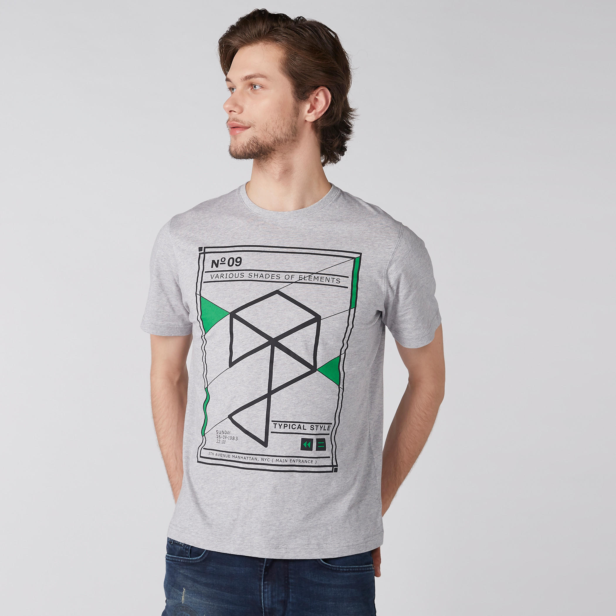 تيشيرت بأكمام قصيرة وطبعات-men-clothing-tshirtsandpolos-tshirts-image-1