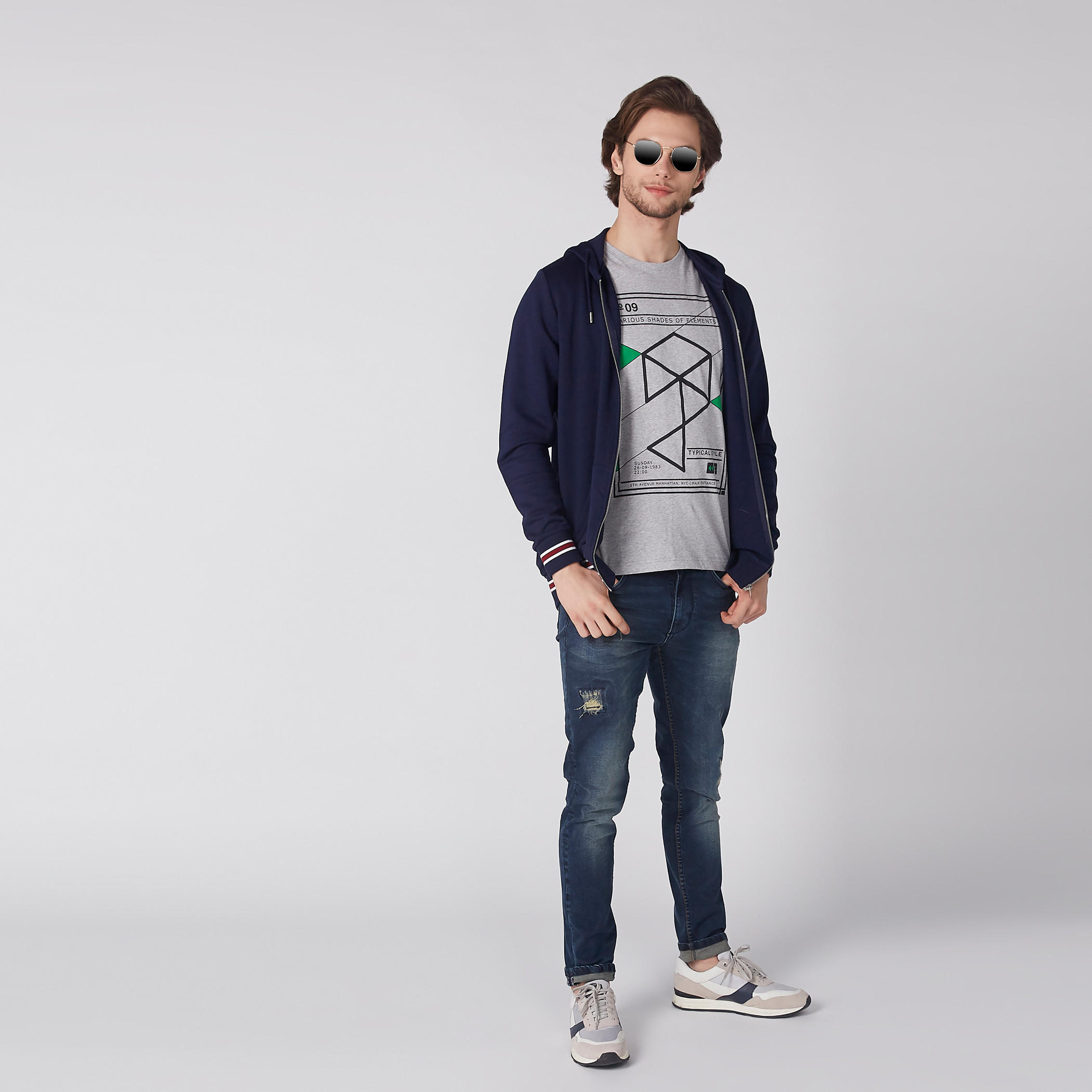 تيشيرت بأكمام قصيرة وطبعات-men-clothing-tshirtsandpolos-tshirts-image-3