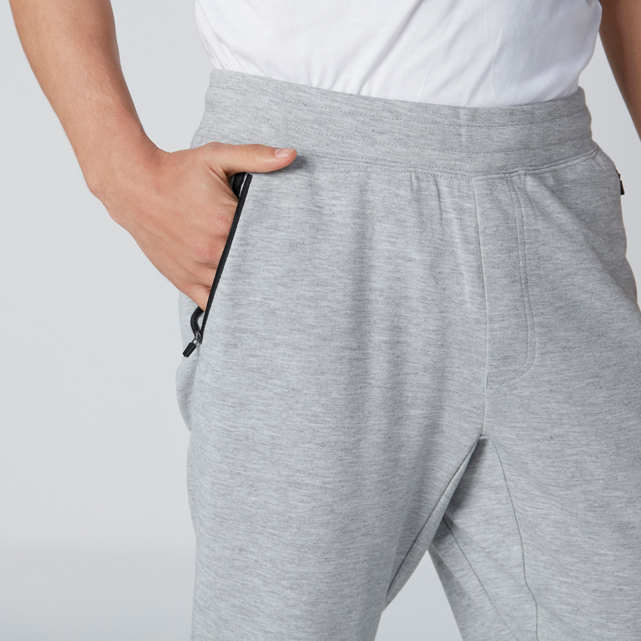 بنطال رياضي بخصر مطّاطي وجيوب-men-clothing-bottoms-joggers-image-4