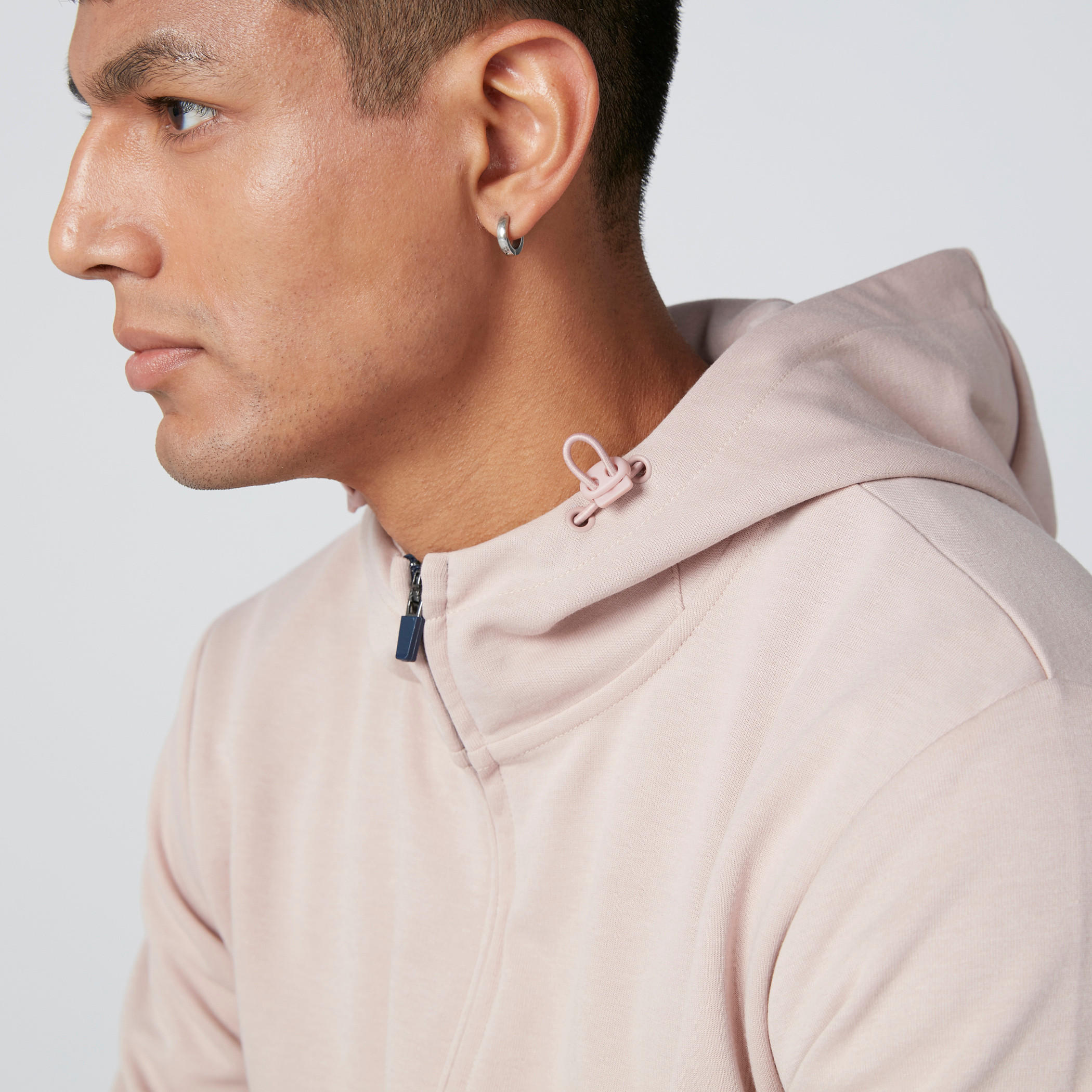 جاكيت بأكمام طويلة وسحّاب وقبّعة-men-winterwear-hoodiesandsweatshirts-image-1