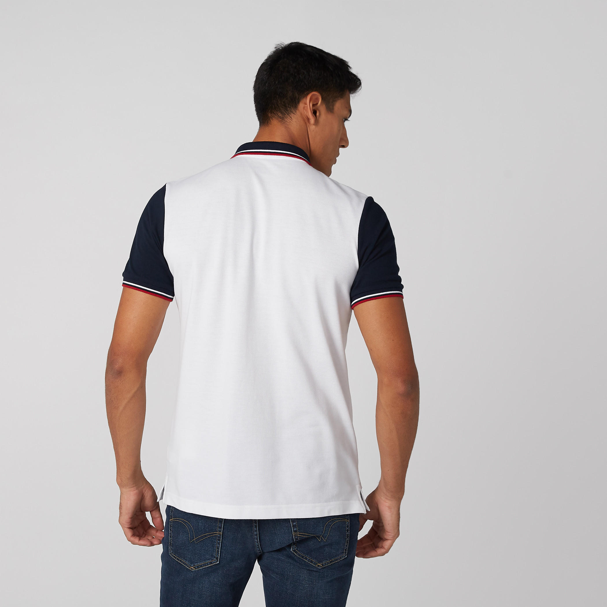 تيشيرت بياقة بولو وأكمام قصيرة وفتحات جانبية-men-clothing-tshirtsandpolos-polos-image-4