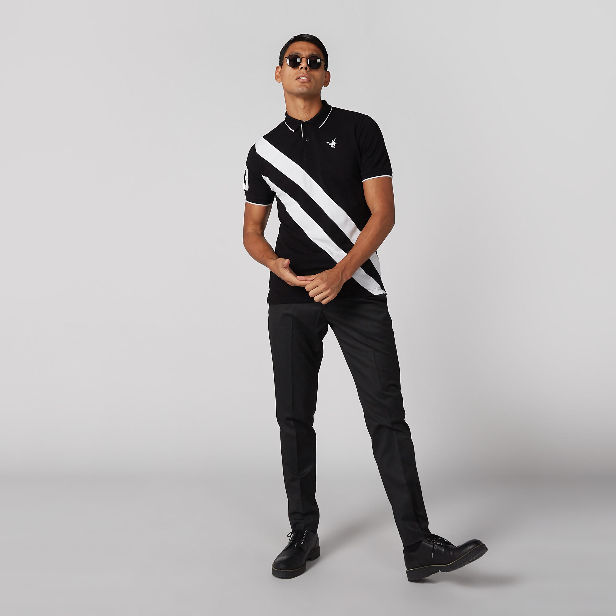 تيشيرت بياقة بولو وأكمام قصيرة وطبعات-men-clothing-tshirtsandpolos-polos-image-3