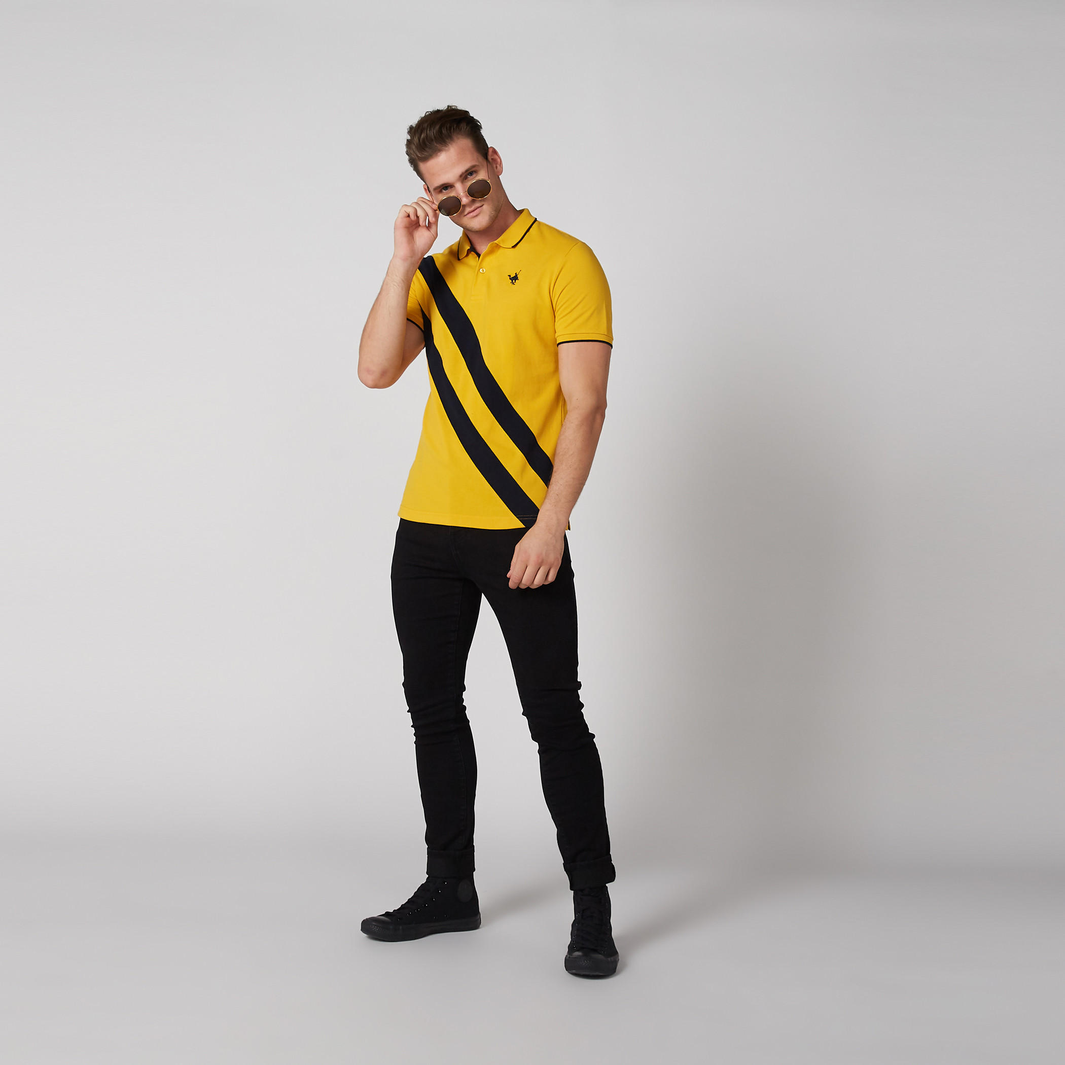 تيشيرت بياقة بولو وأكمام قصيرة-men-clothing-tshirtsandpolos-polos-image-2