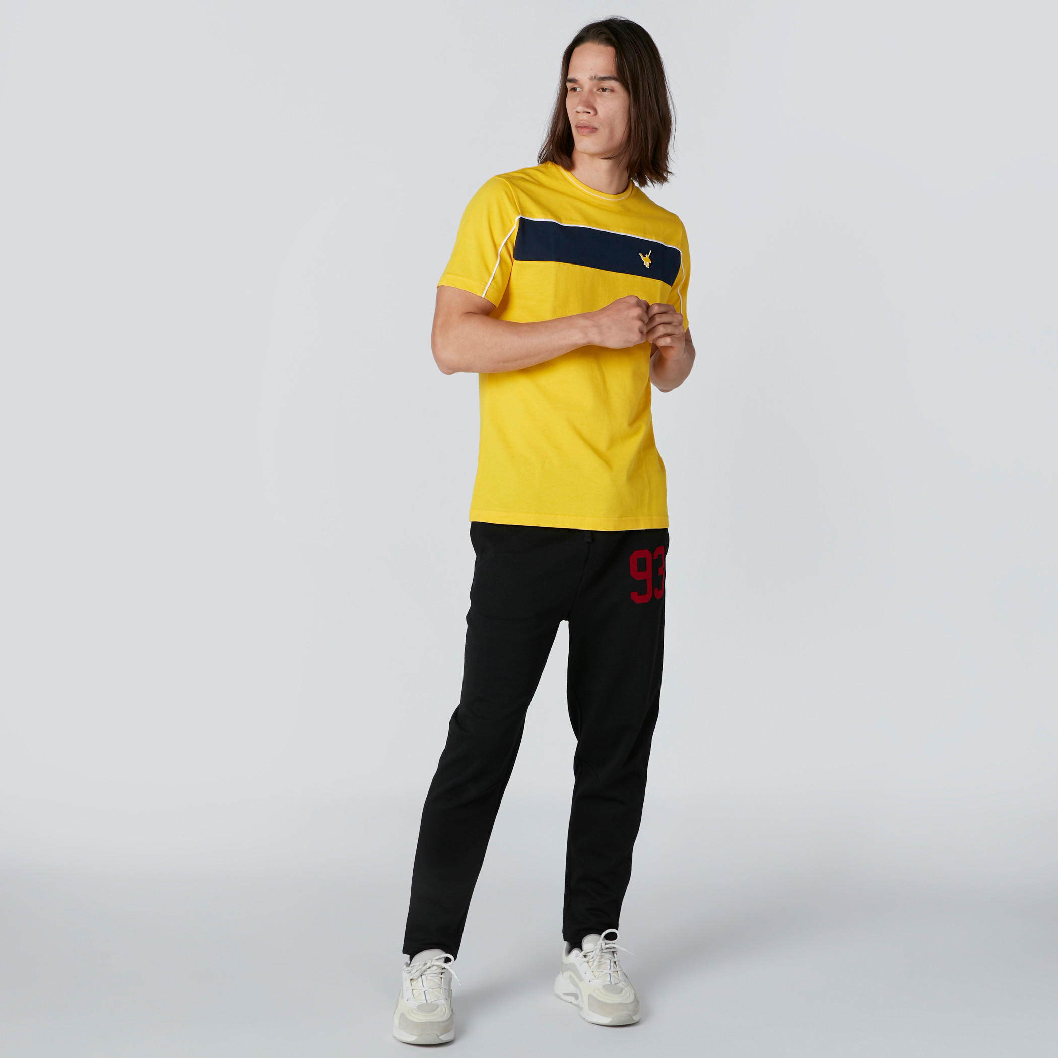 تيشيرت بياقة دائرية وأكمام قصيرة-men-clothing-tshirtsandpolos-tshirts-image-3