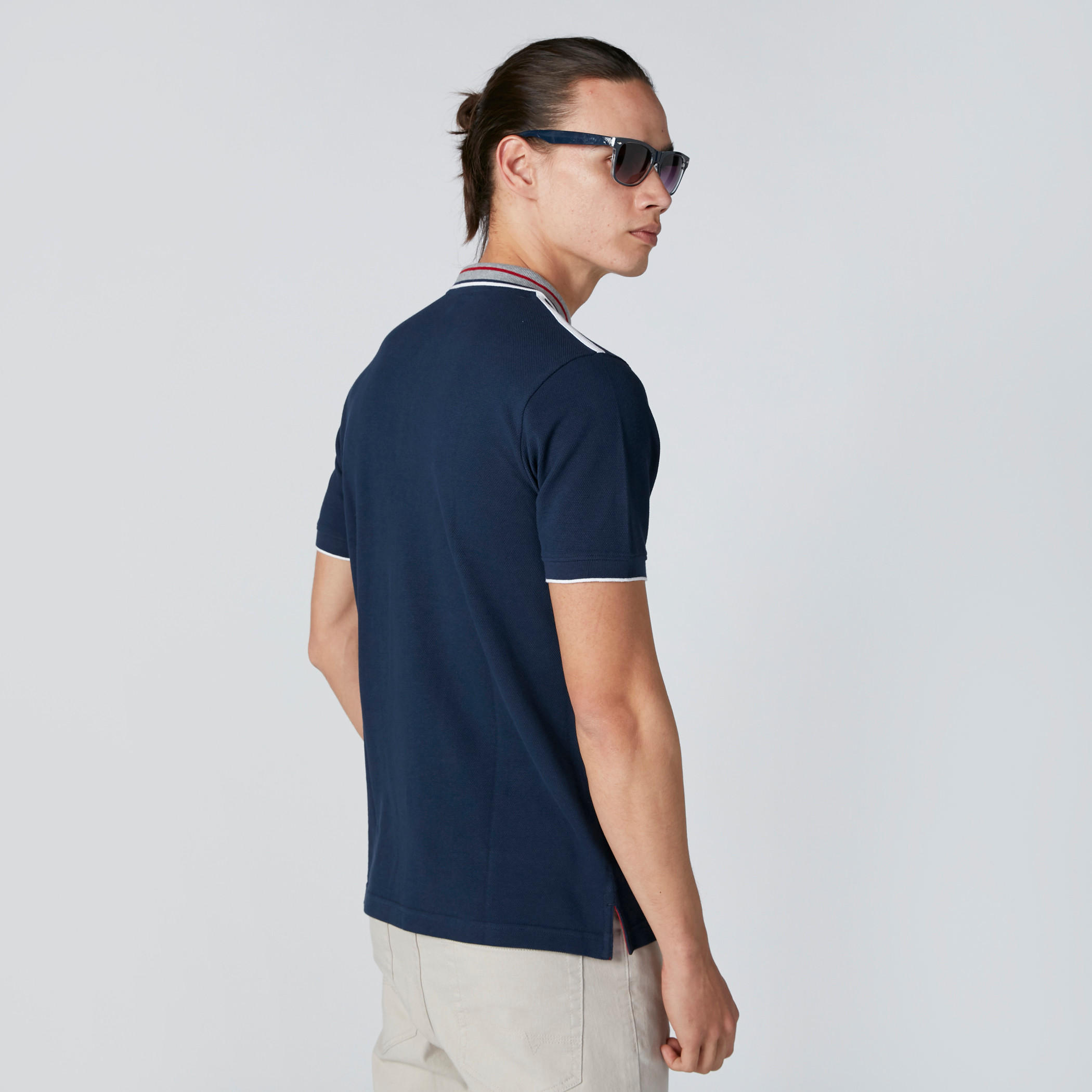 تيشيرت بولو بأكمام قصيرة وتطريز-men-clothing-tshirtsandpolos-polos-image-2