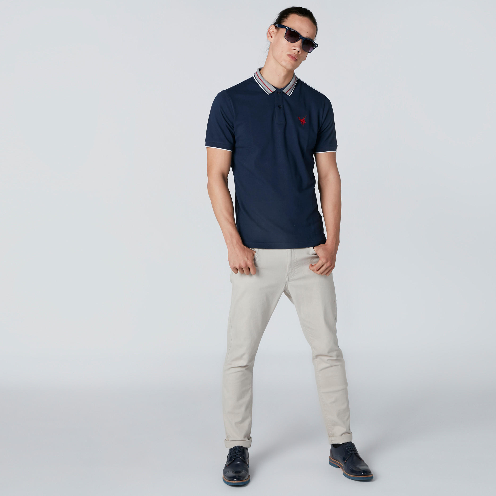تيشيرت بولو بأكمام قصيرة وتطريز-men-clothing-tshirtsandpolos-polos-image-3