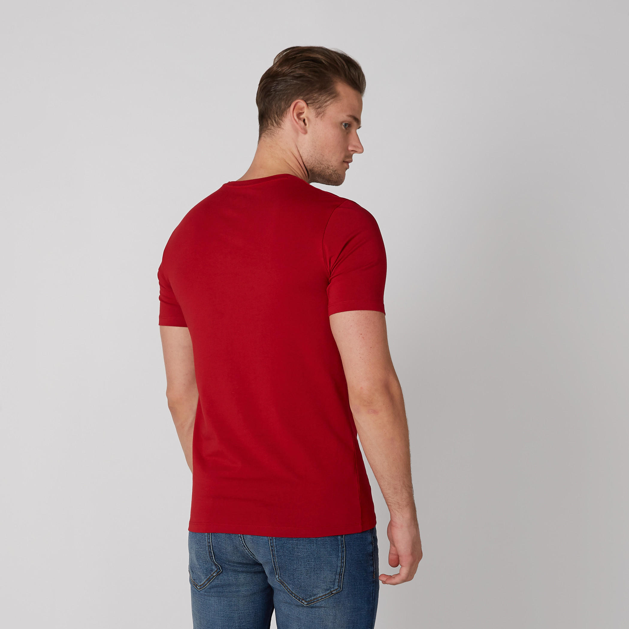 تيشيرت بياقة V وأكمام قصيرة-men-clothing-tshirtsandpolos-tshirts-image-3