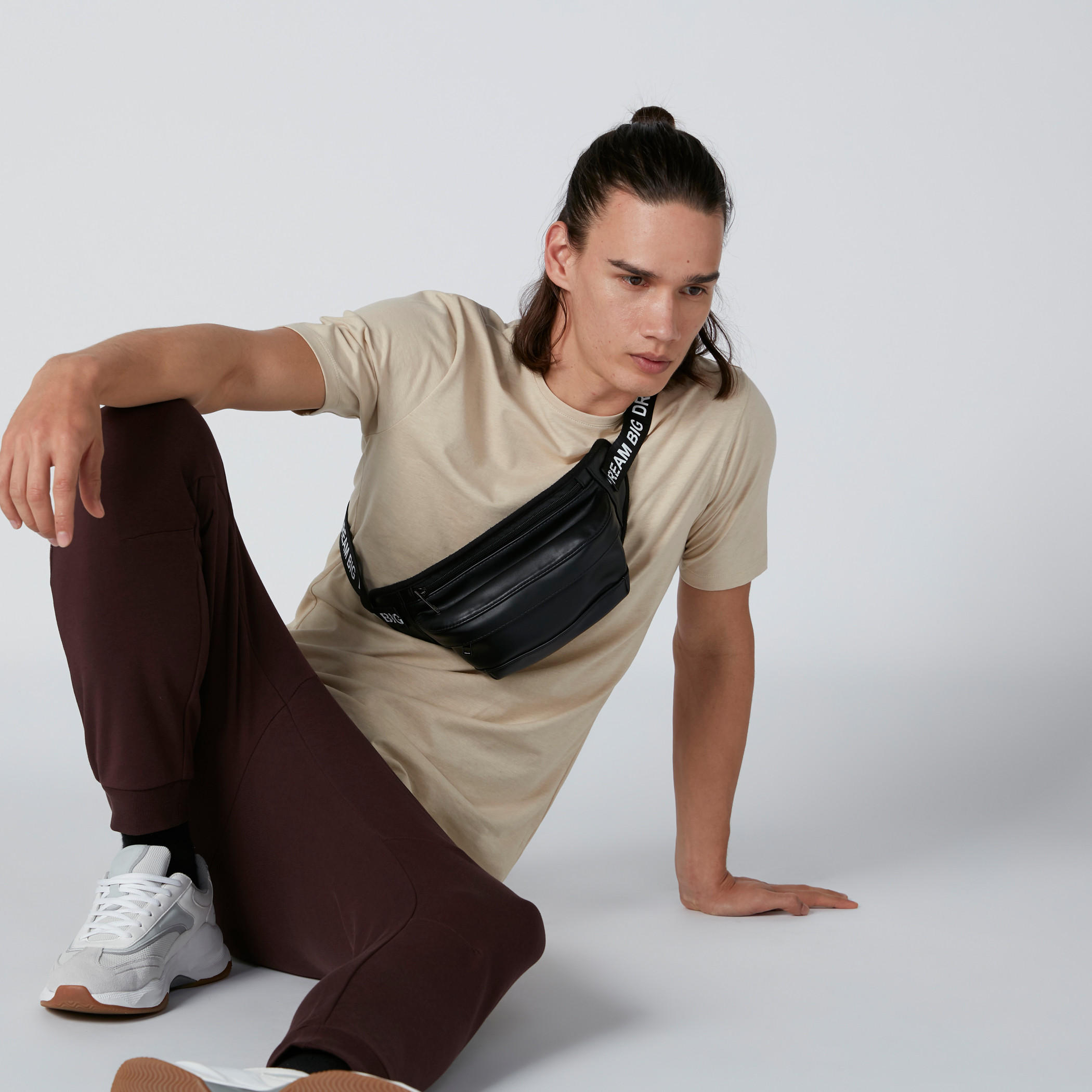 Round Neck T-Shirt with Short Sleeves-men-clothing-tshirtsandpolos-tshirts-image-4