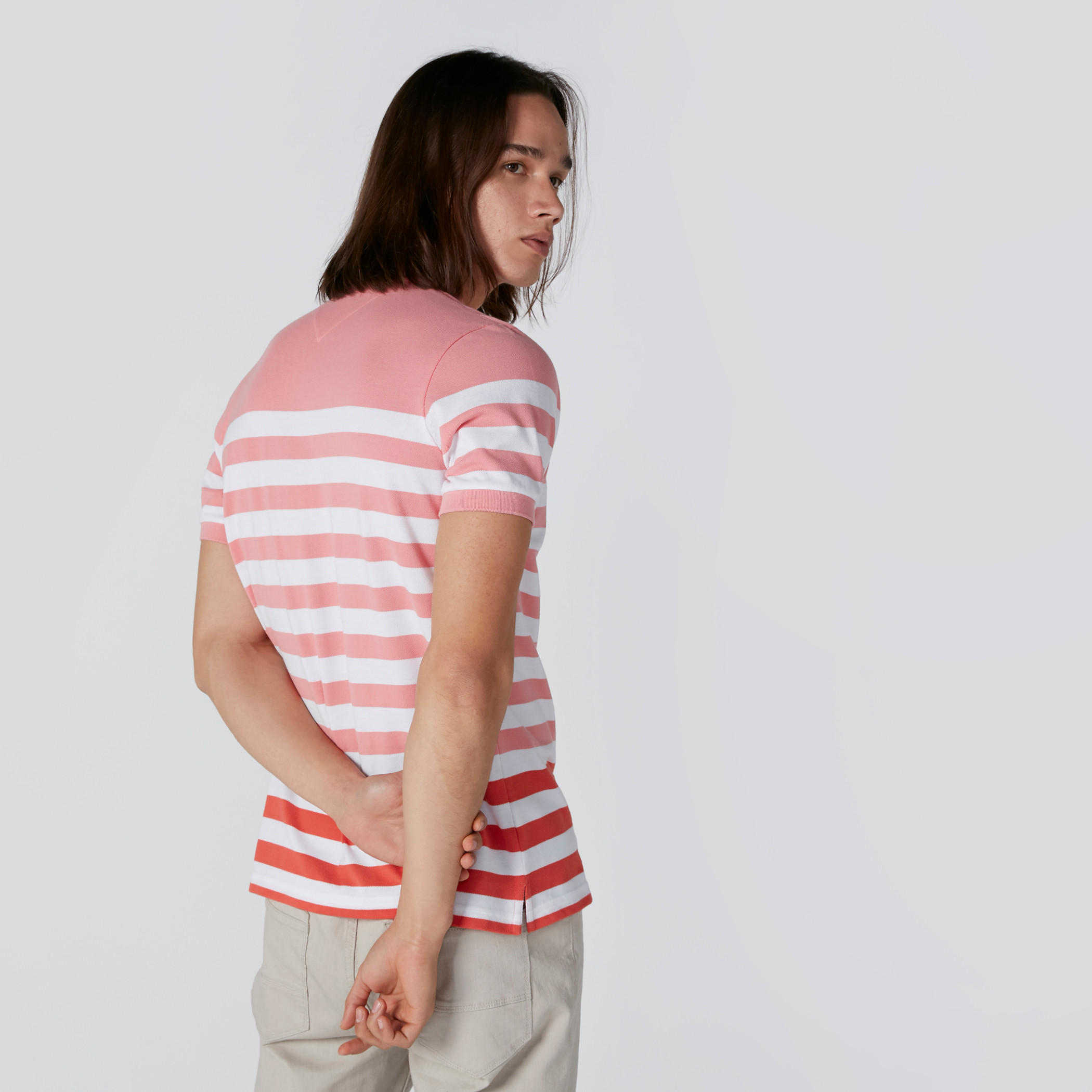 تيشيرت مقلّم بياقة بولو وأكمام قصيرة-men-clothing-tshirtsandpolos-polos-image-2