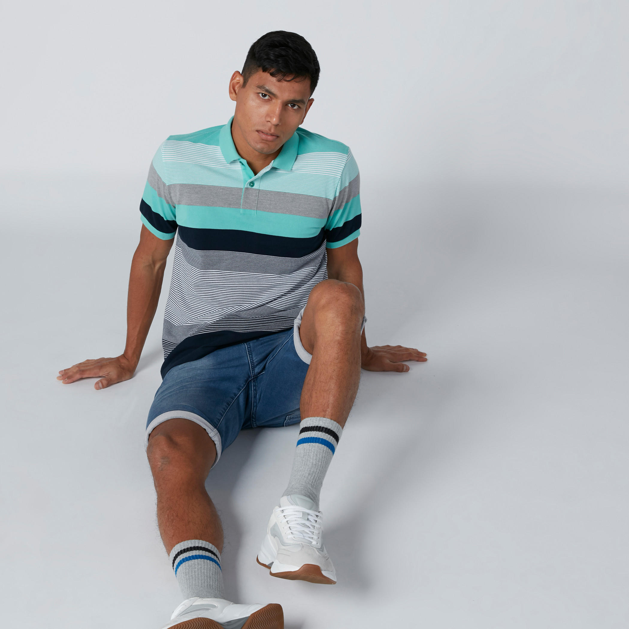 تيشيرت مخطط بياقة بولو وأكمام قصيرة-men-clothing-tshirtsandpolos-polos-image-3