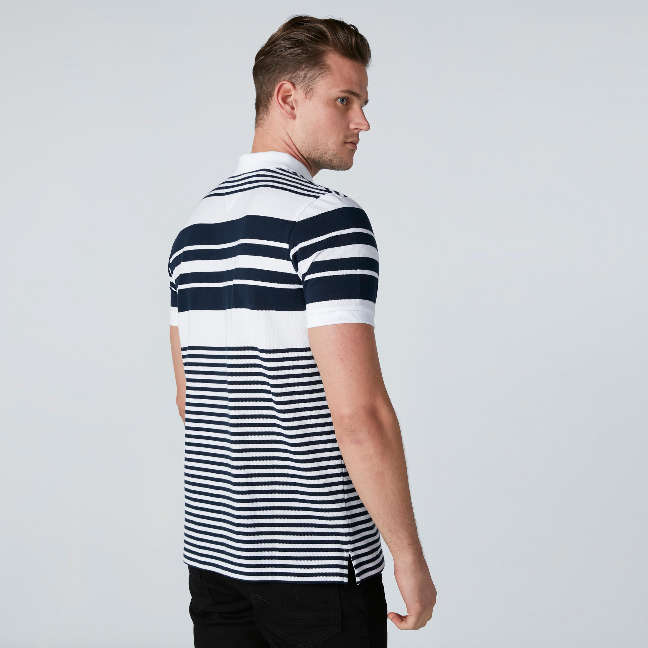 تيشيرت مقلّم بياقة بولو وأكمام قصيرة-men-clothing-tshirtsandpolos-polos-image-2