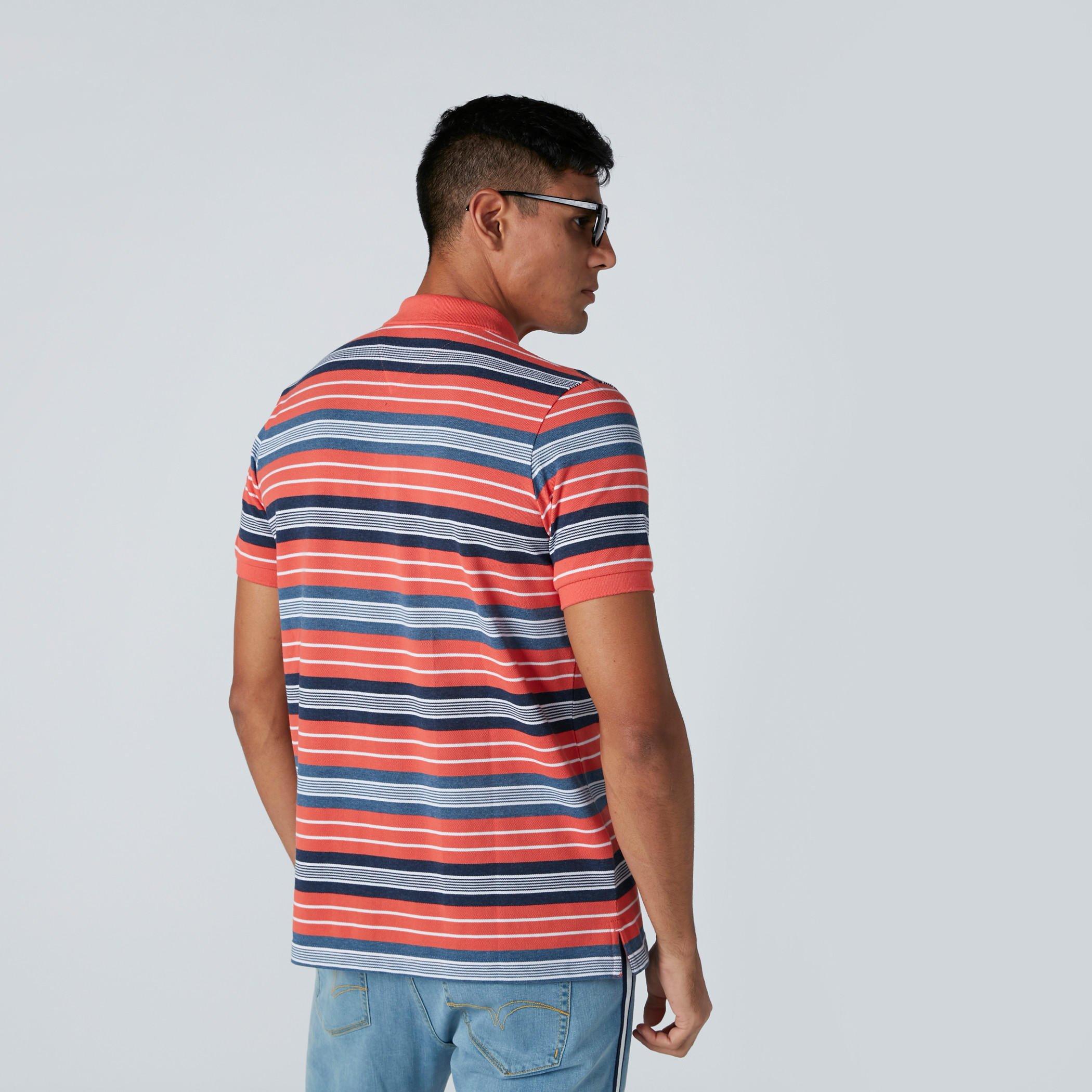تيشيرت مقلّم بياقة بولو وأكمام قصيرة-men-clothing-tshirtsandpolos-polos-image-2
