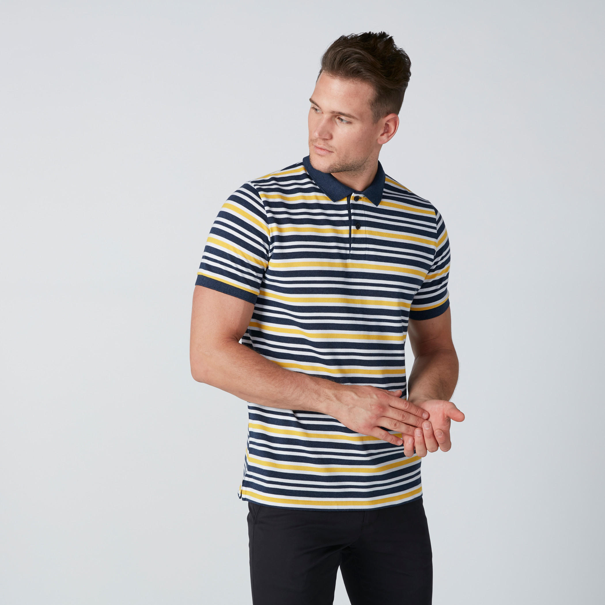 تيشيرت مقلم بقصّة عادية وياقة بولو-men-clothing-tshirtsandpolos-polos-image-3