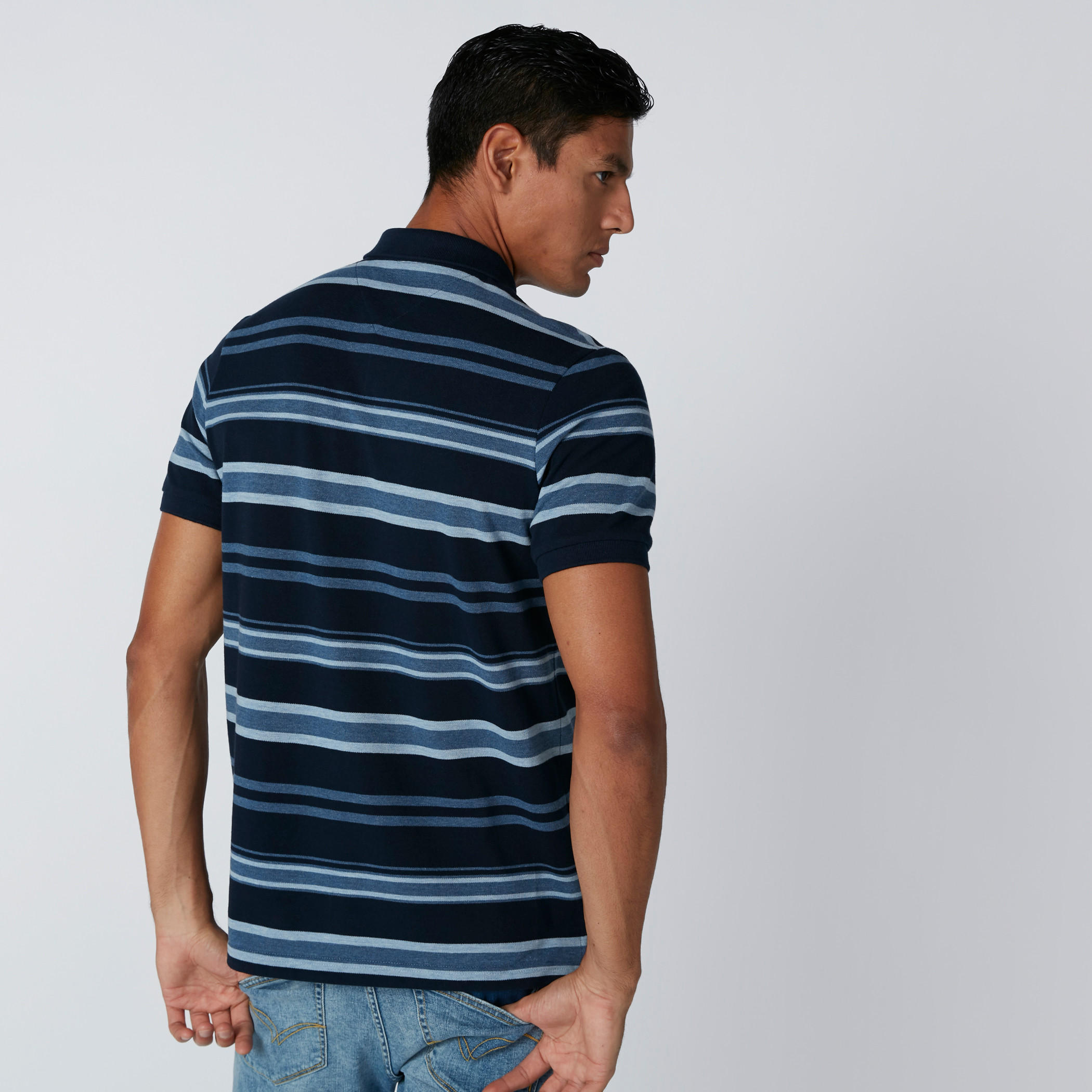 تيشيرت مقلّم بياقة بولو وأكمام قصيرة-men-clothing-tshirtsandpolos-polos-image-2