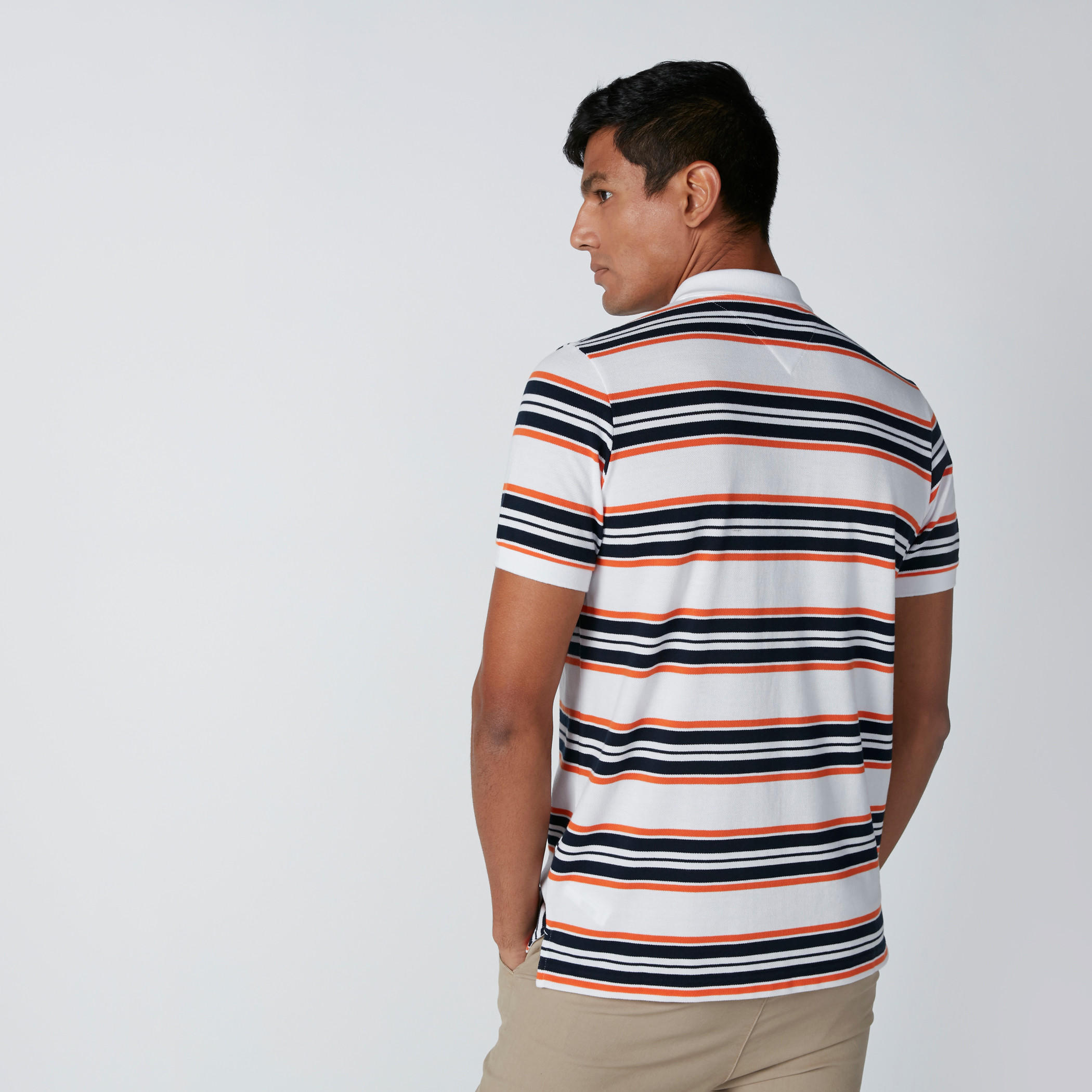 تيشيرت مقلّم بياقة بولو وأكمام قصيرة-men-clothing-tshirtsandpolos-polos-image-2
