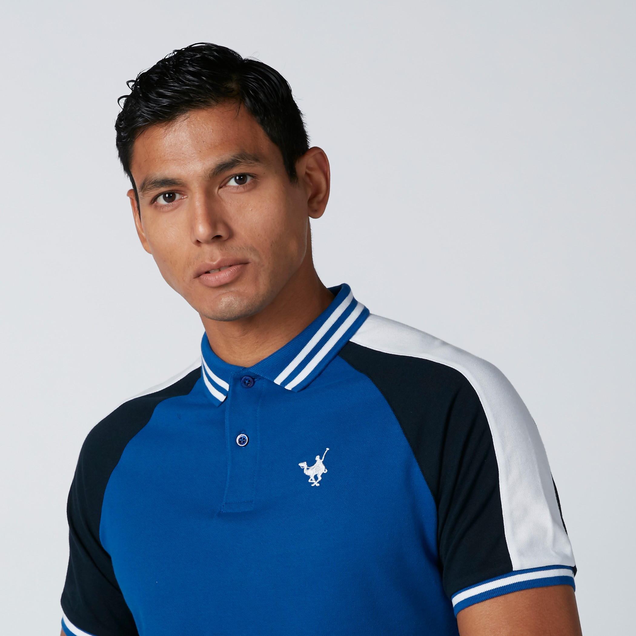 تيشيرت بياقة بولو وأكمام مغايرة-men-clothing-tshirtsandpolos-polos-image-1