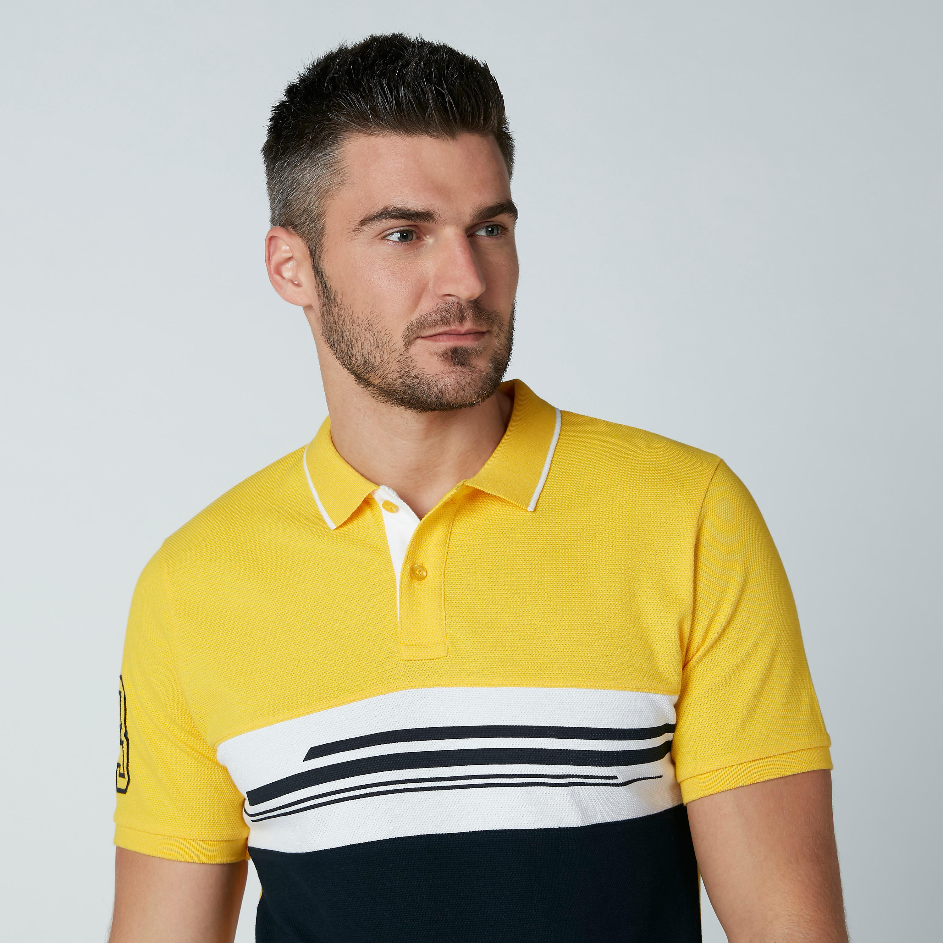 تيشرت بياقة بولو وأكمام قصيرة وطبعات-men-clothing-tshirtsandpolos-polos-image-3