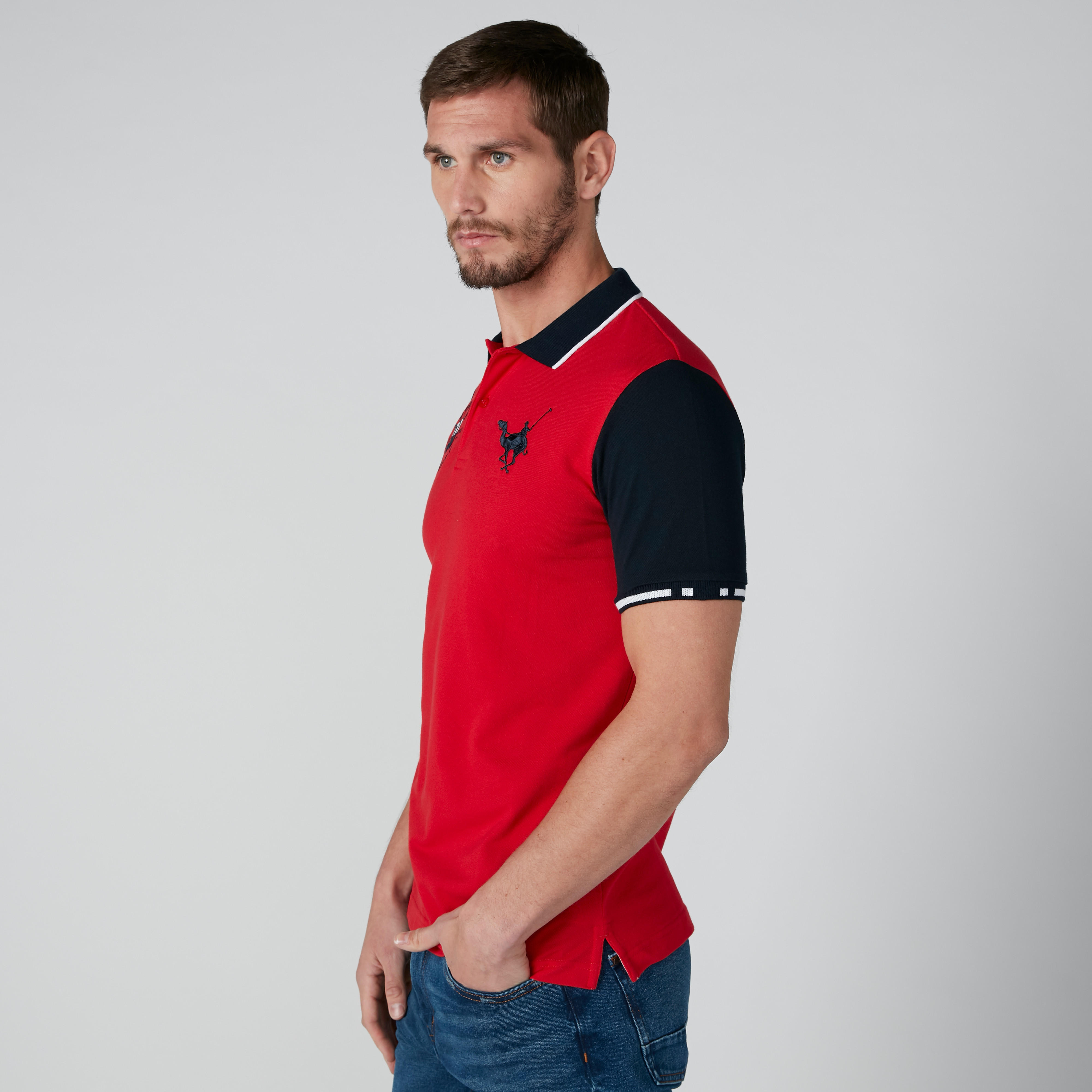 Sustainable Embroidered T-Shirt in Slim Fit with Polo Neck-men-clothing-tshirtsandpolos-polos-image-4