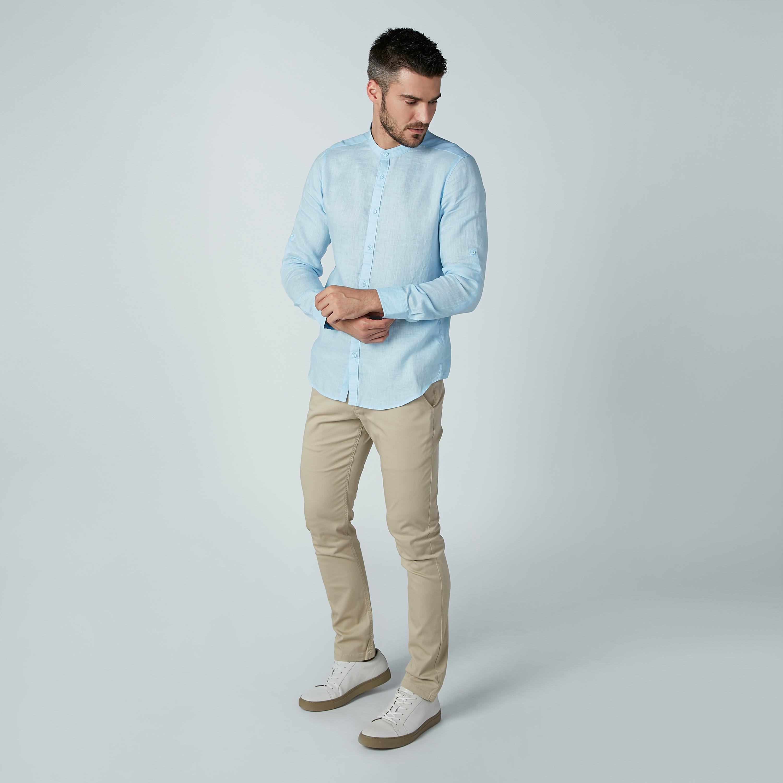 قميص سادة بياقة ماندارين وأكمام طويلة-men-clothing-shirts-image-1