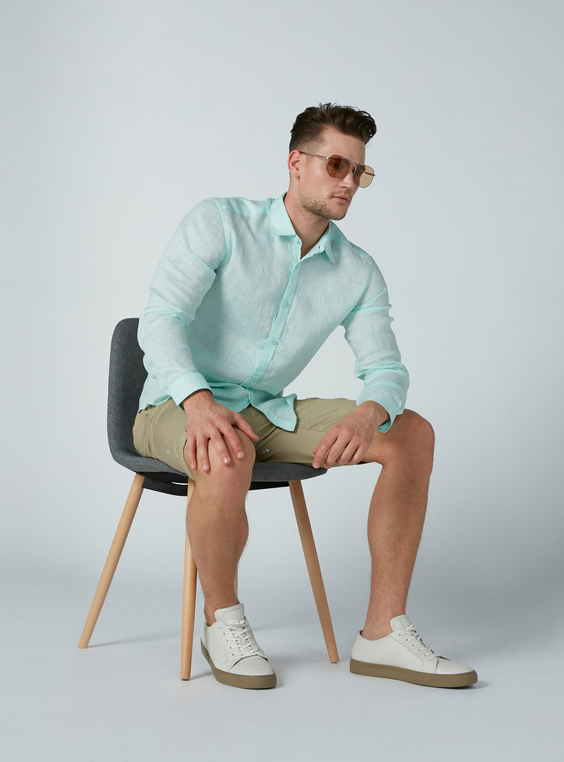 قميص سادة بأكمام طويلة وأزرار-men-clothing-shirts-image-5