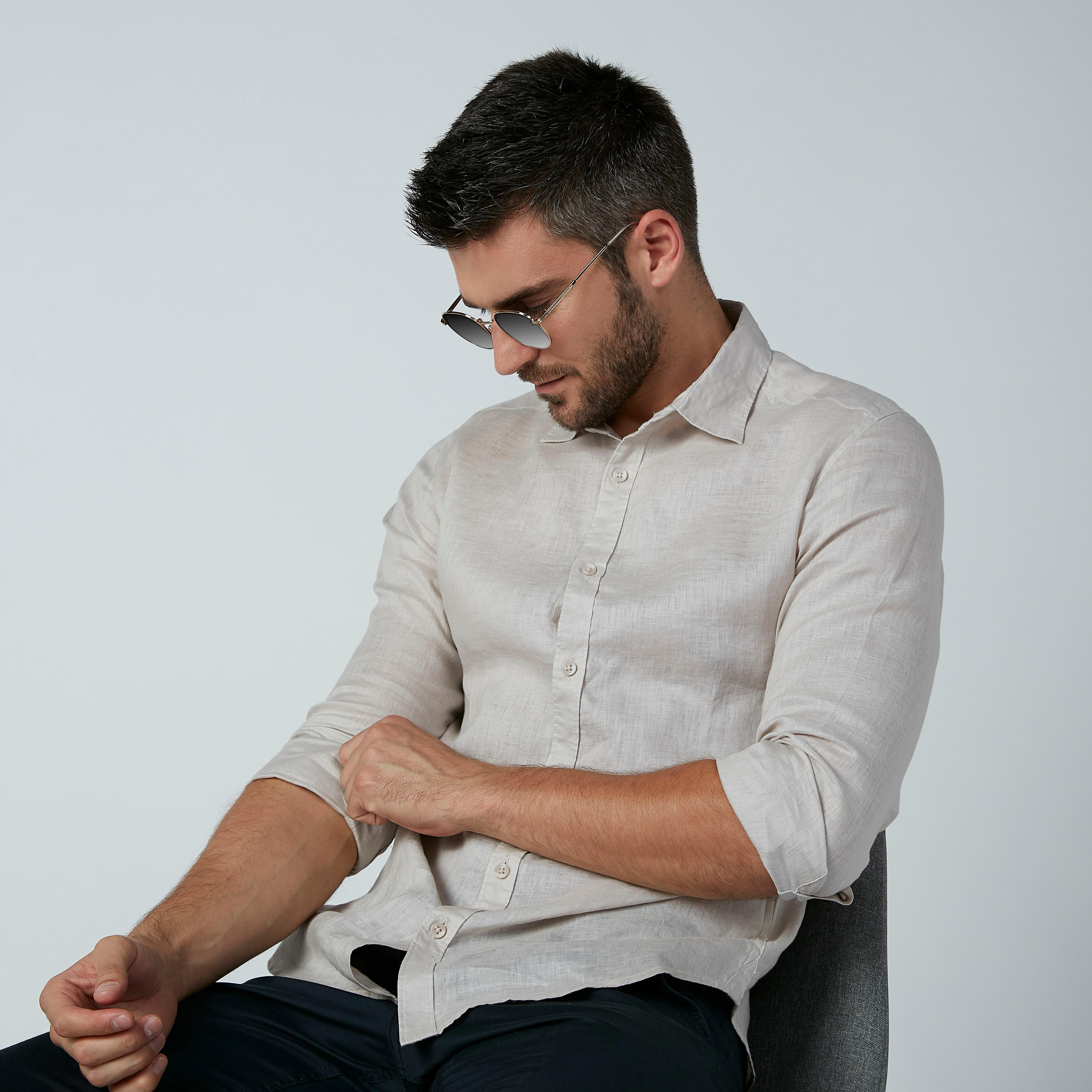 قميص سادة بأكمام طويلة وأزرار-men-clothing-shirts-image-3