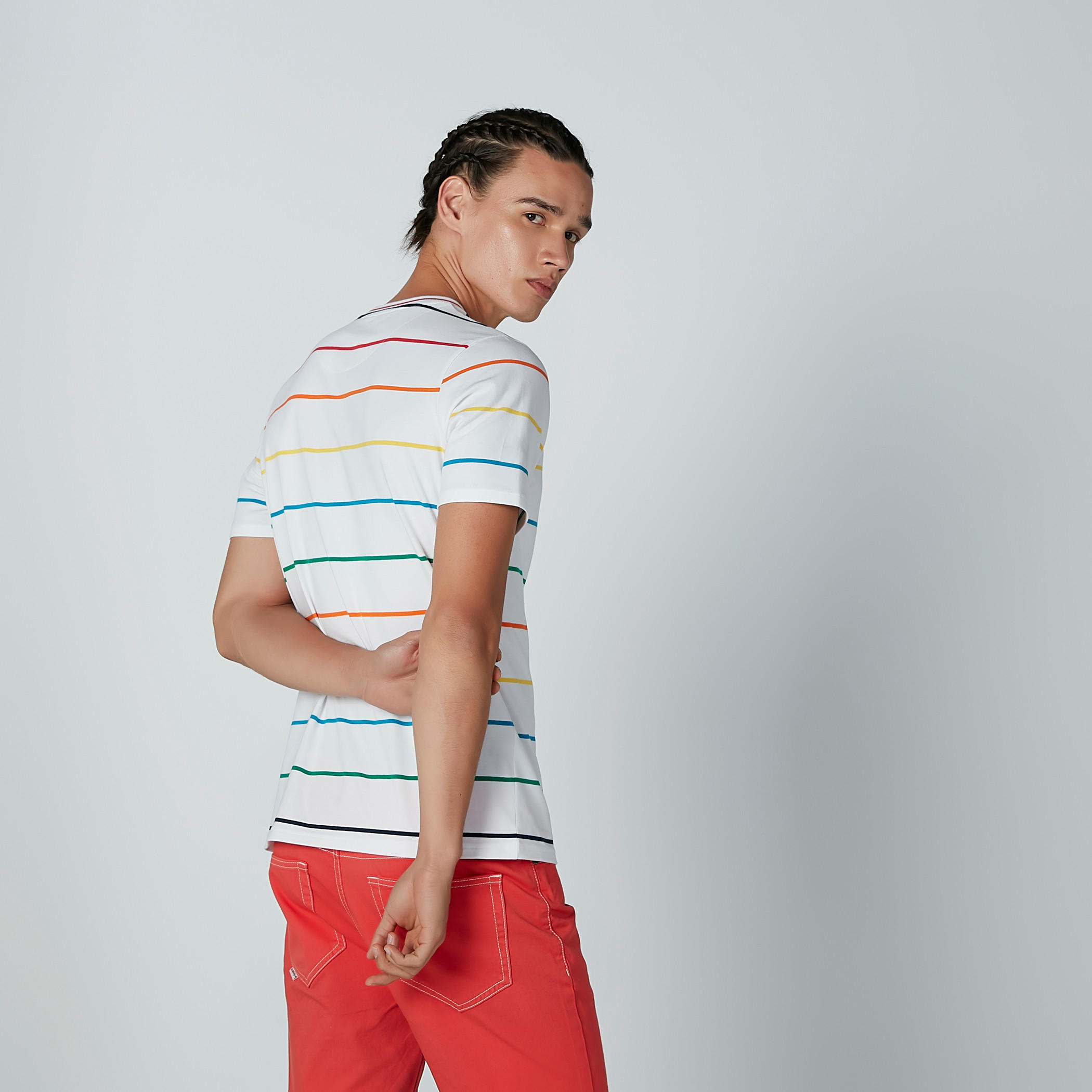 تيشيرت مقلّم بياقة مستديرة وأكمام قصيرة-men-clothing-tshirtsandpolos-tshirts-image-3