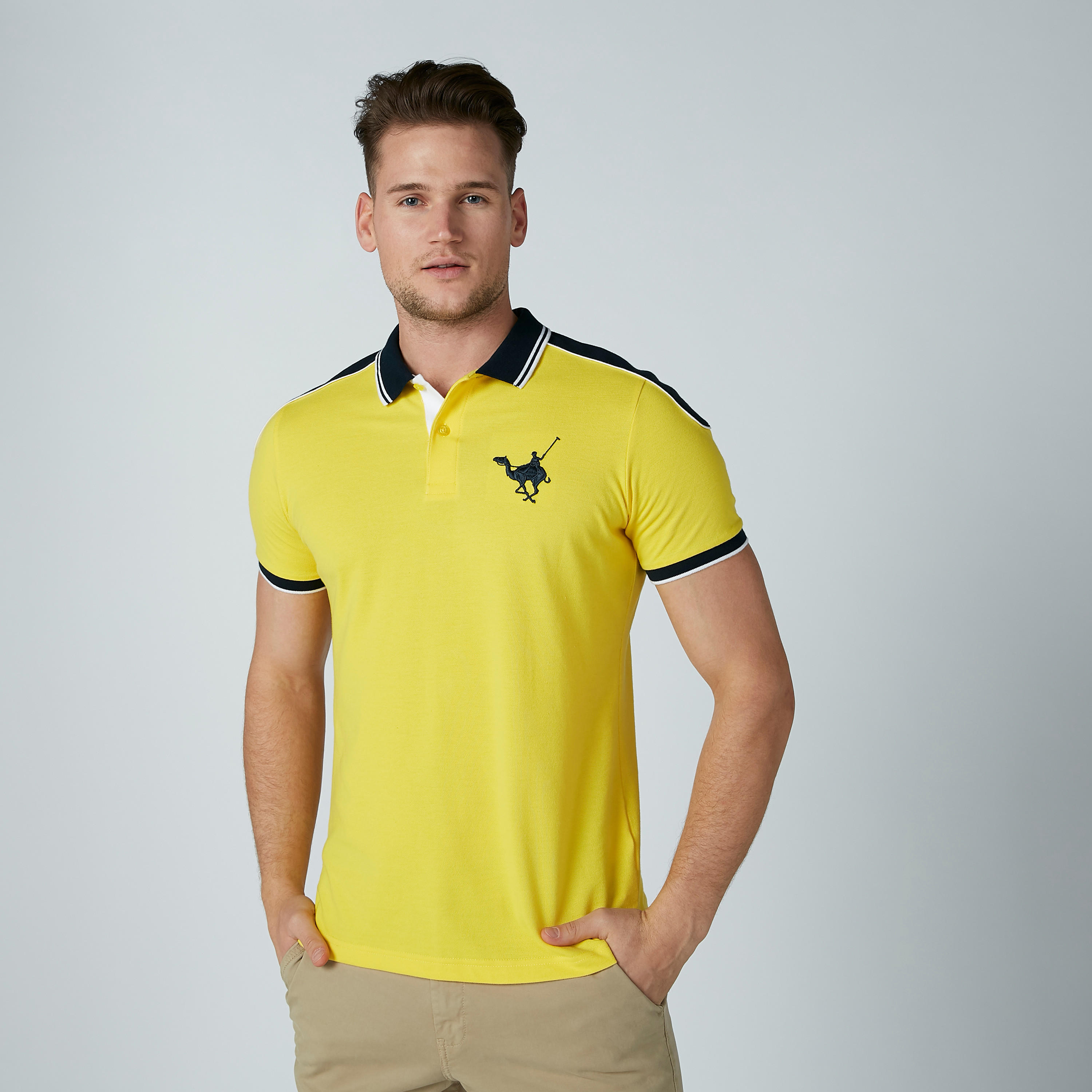 تيشرت سادة بياقة بولو وأكمام قصيرة-men-clothing-tshirtsandpolos-polos-image-1