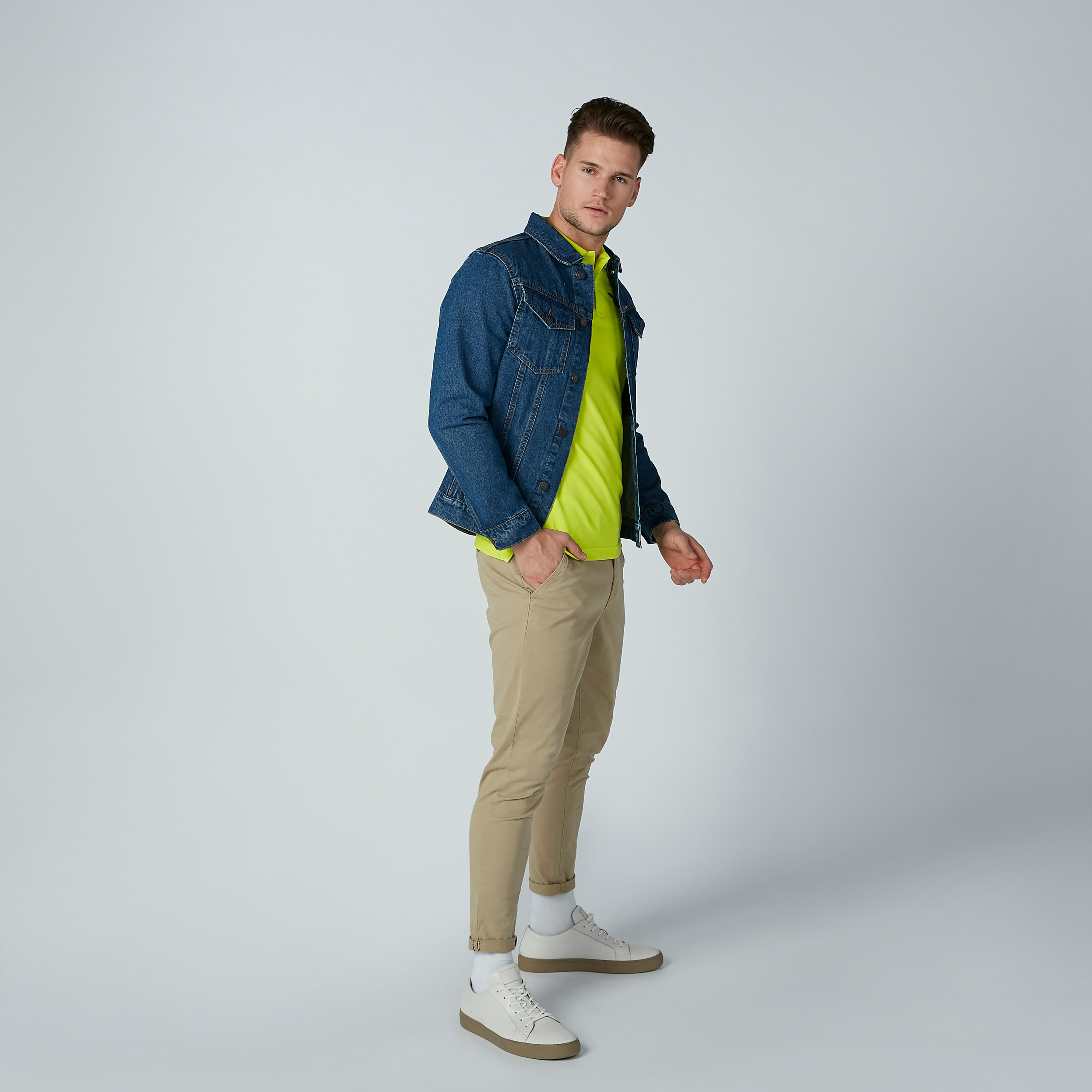 تيشيرت بياقة بولو وأكمام قصيرة-men-clothing-tshirtsandpolos-polos-image-2