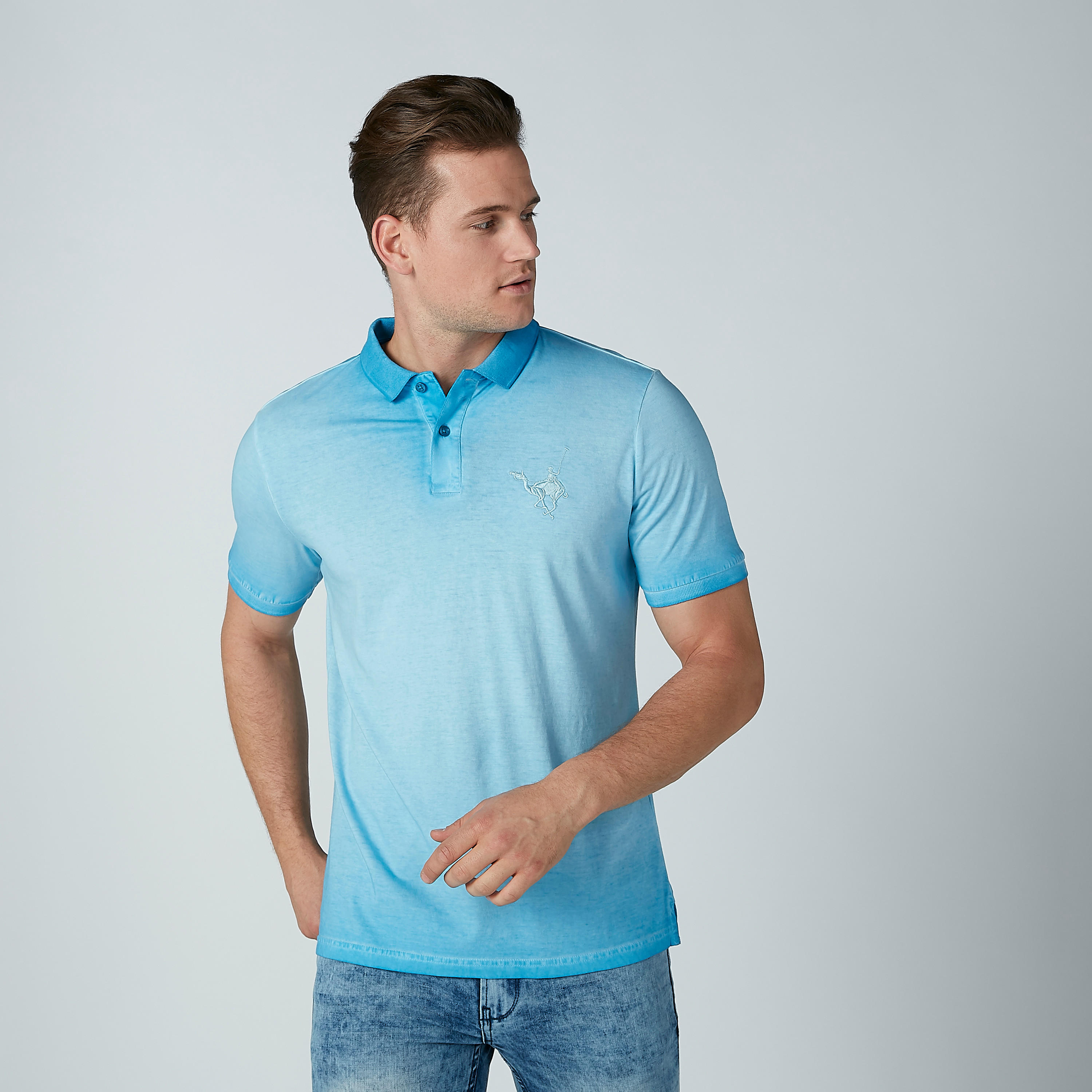تيشيرت مطرّز بياقة بولو وأكمام قصيرة-men-clothing-tshirtsandpolos-polos-image-2