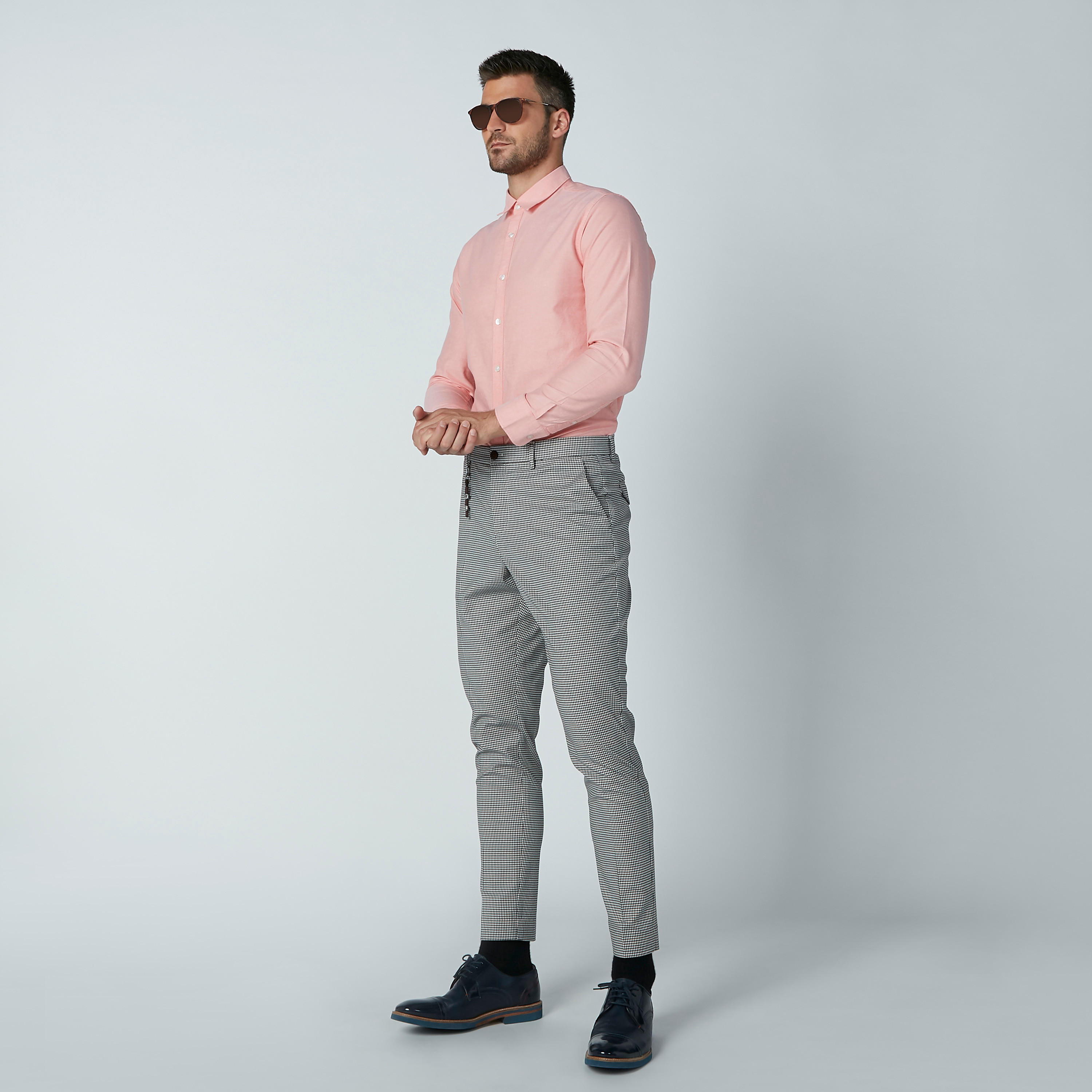 Basic Formal Shirt with Long Sleeves and Curved Hem-men-clothing-shirts-image-2