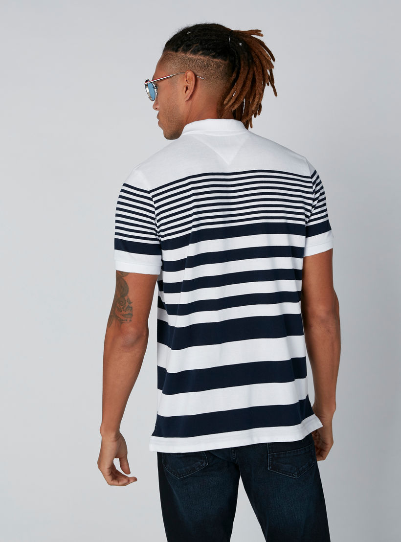تيشيرت مستدام بولو مقلّم بأكمام قصيرة-men-clothing-tshirtsandpolos-polos-image-2