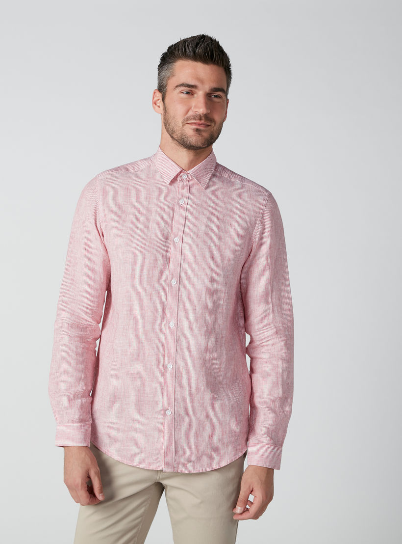 قميص مقلّم بأكمام طويلة وأزرار-men-clothing-shirts-image-4