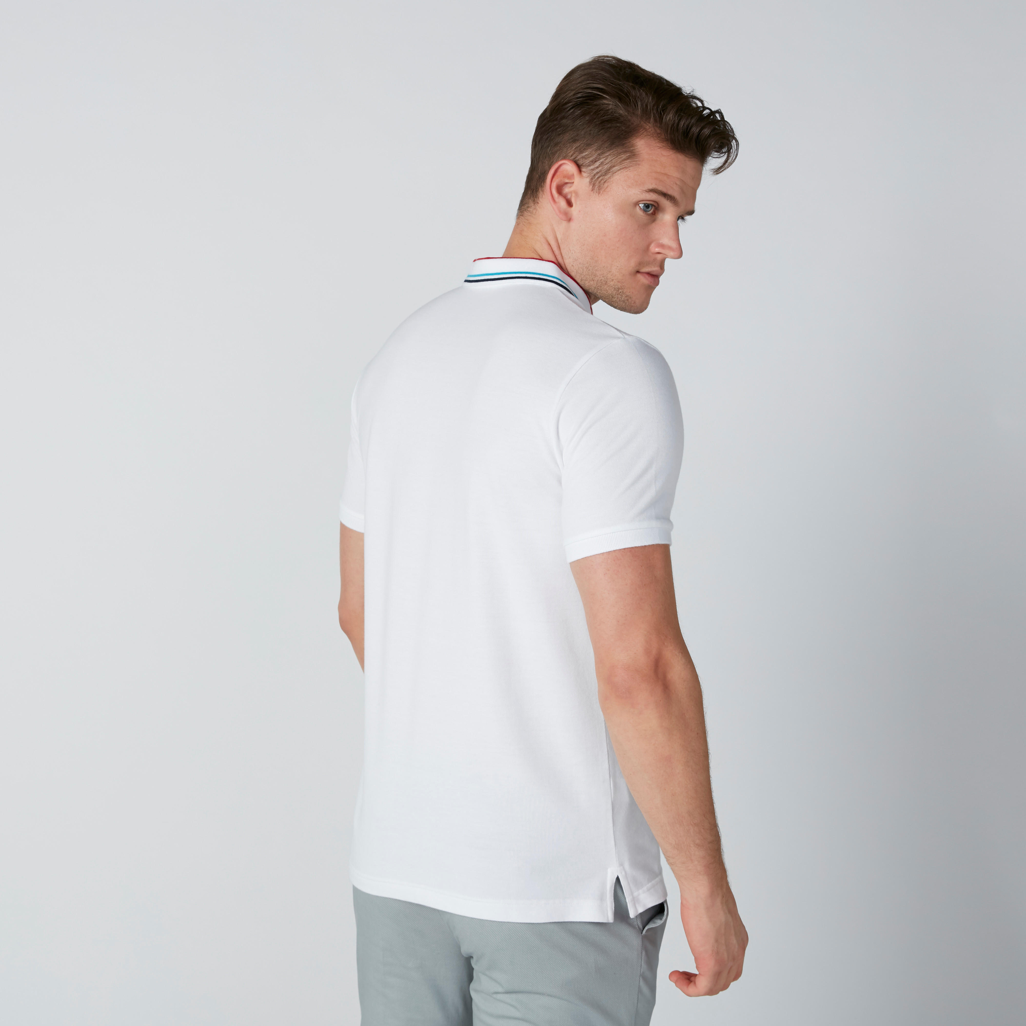 تيشيرت مطرّز بياقة بولو وأكمام قصيرة-men-clothing-tshirtsandpolos-polos-image-1