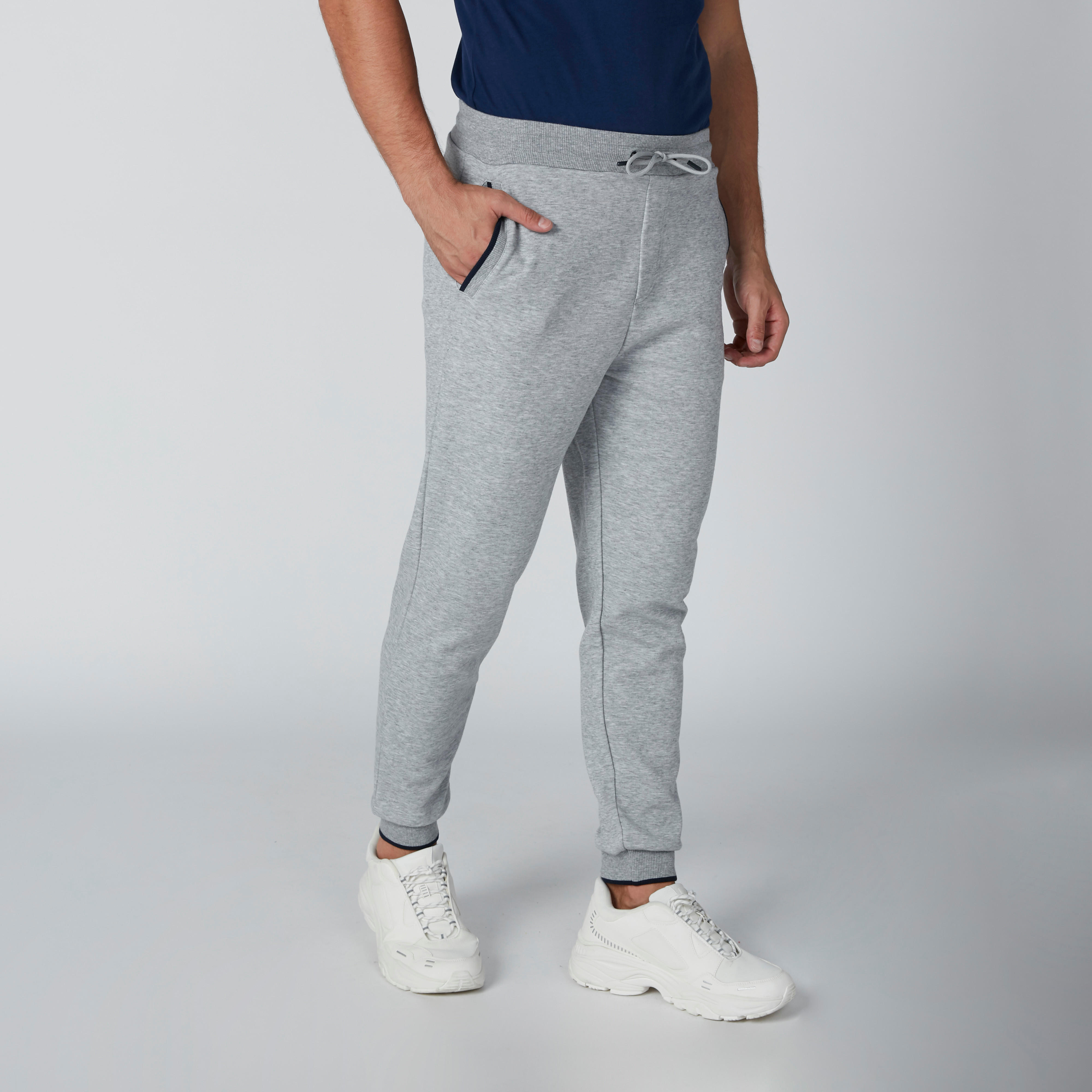 بنطال رياضي برباط وجيوب-men-clothing-bottoms-joggers-image-5