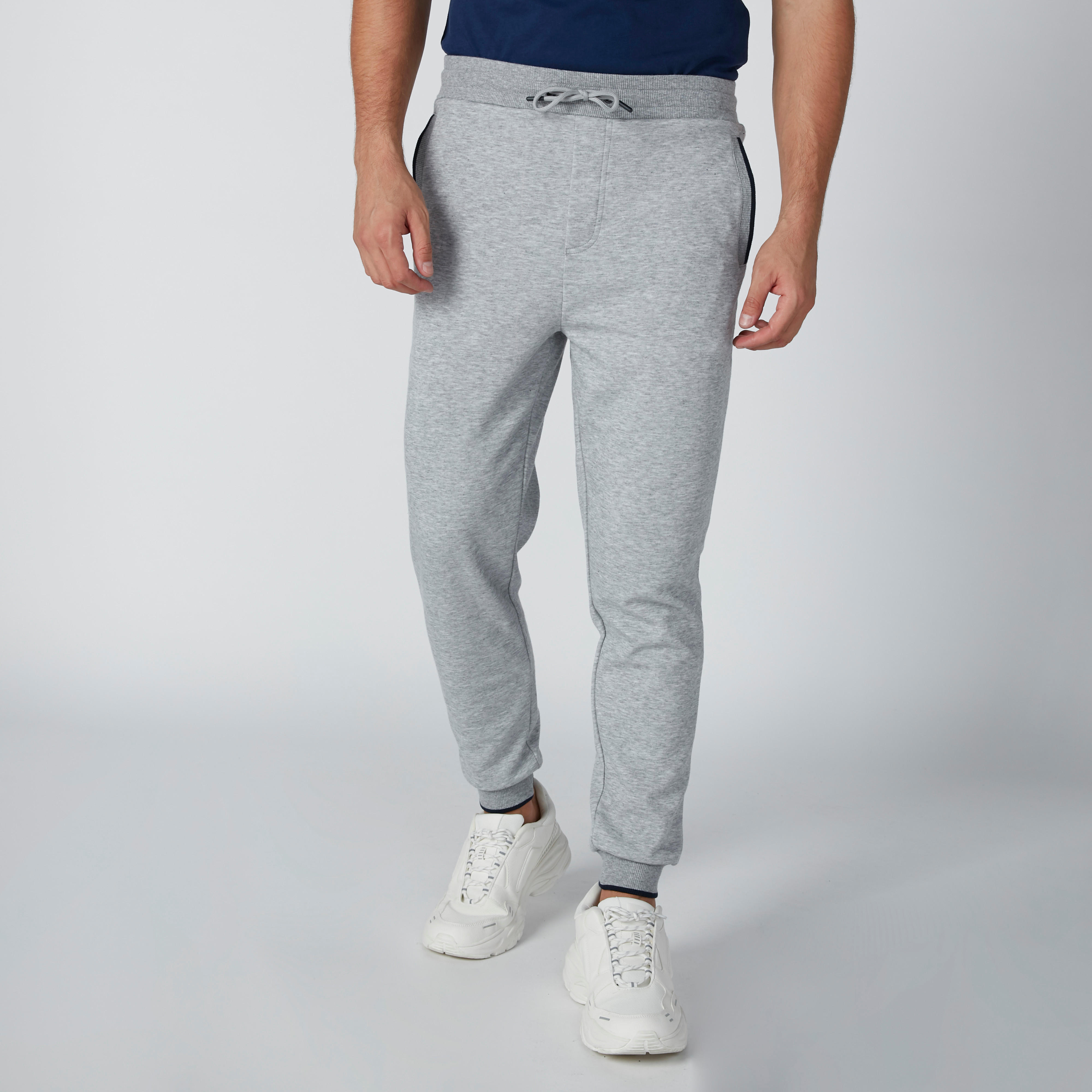 بنطال رياضي برباط وجيوب-men-clothing-bottoms-joggers-image-2