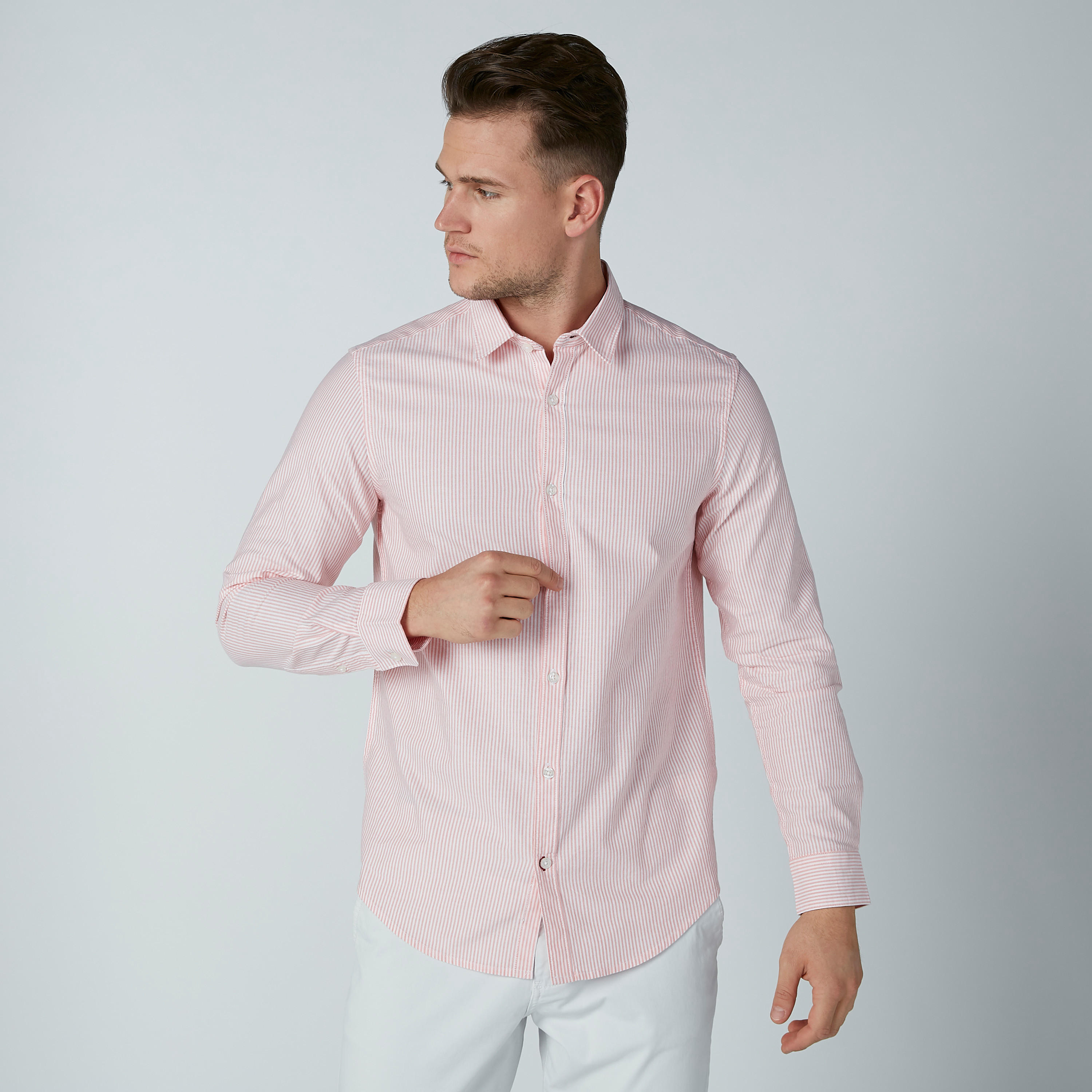 قميص مقلّم بأكمام طويلة وأزرار-men-clothing-shirts-image-3